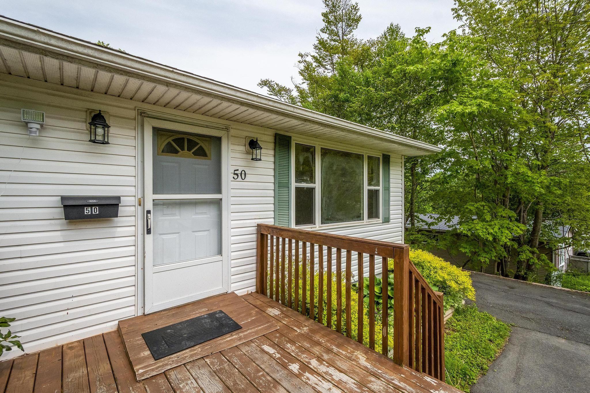 $399,900.00: 50 Echo Forest Drive, Lake Echo