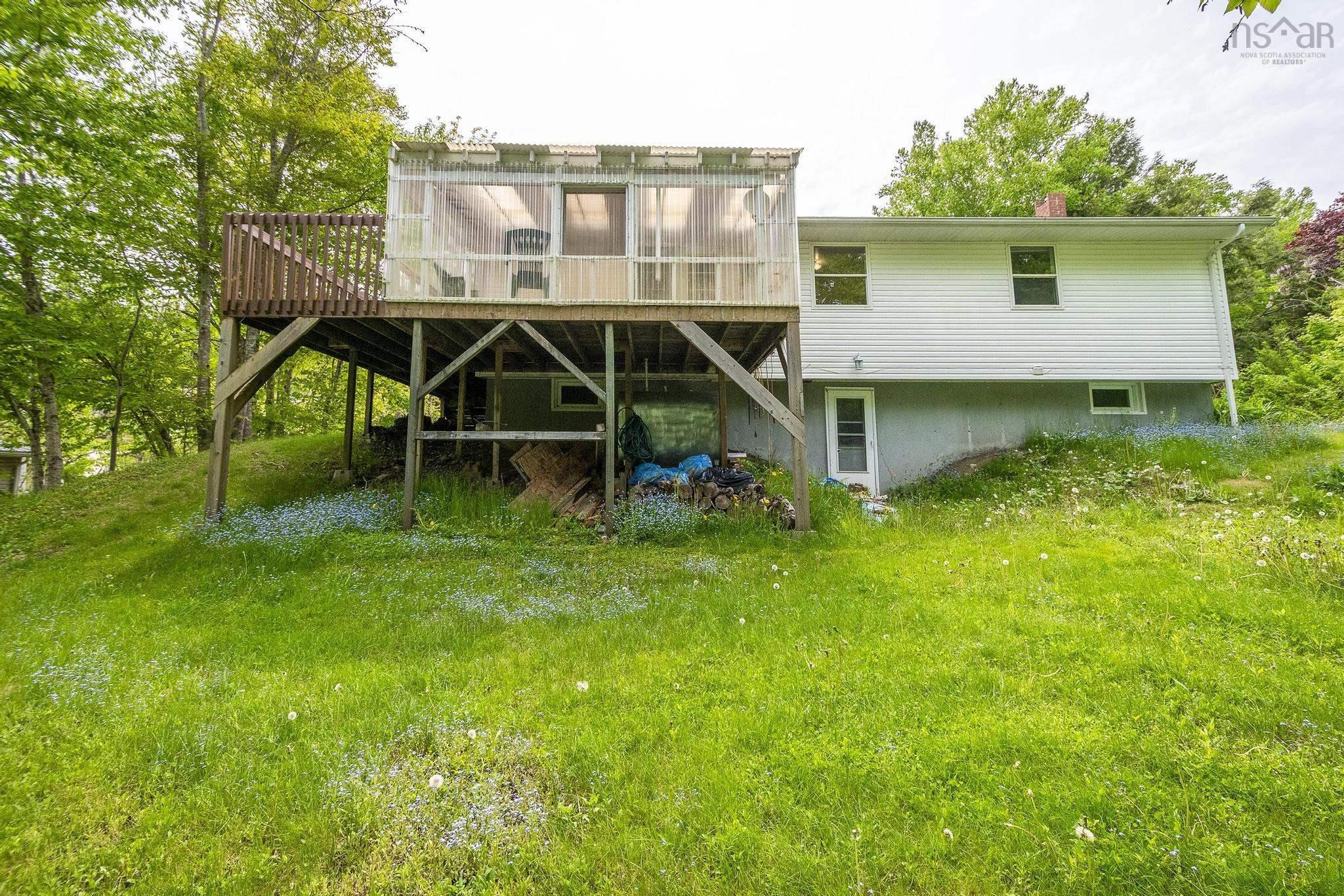 $399,900.00: 50 Echo Forest Drive, Lake Echo