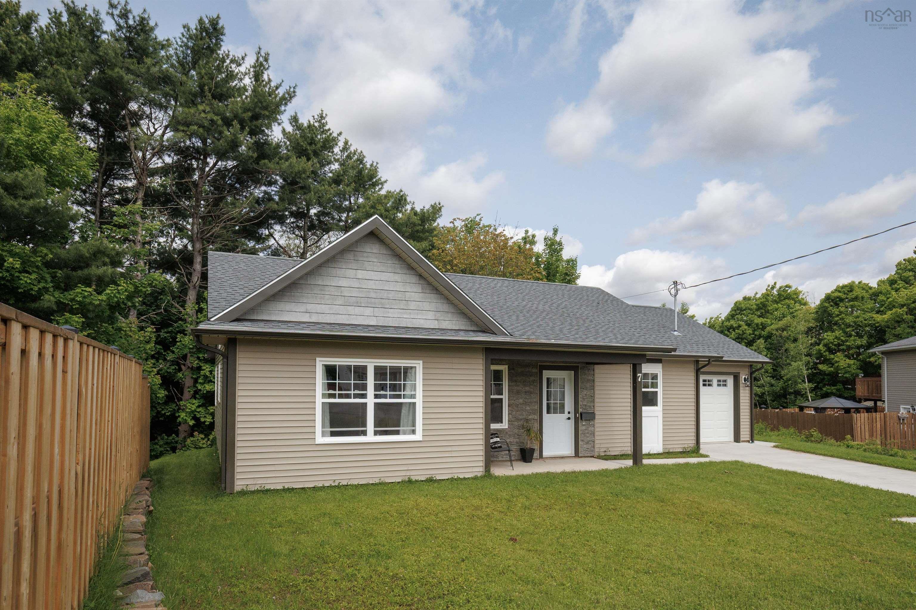 $515,000.00: 7 Daphne Court, New Minas