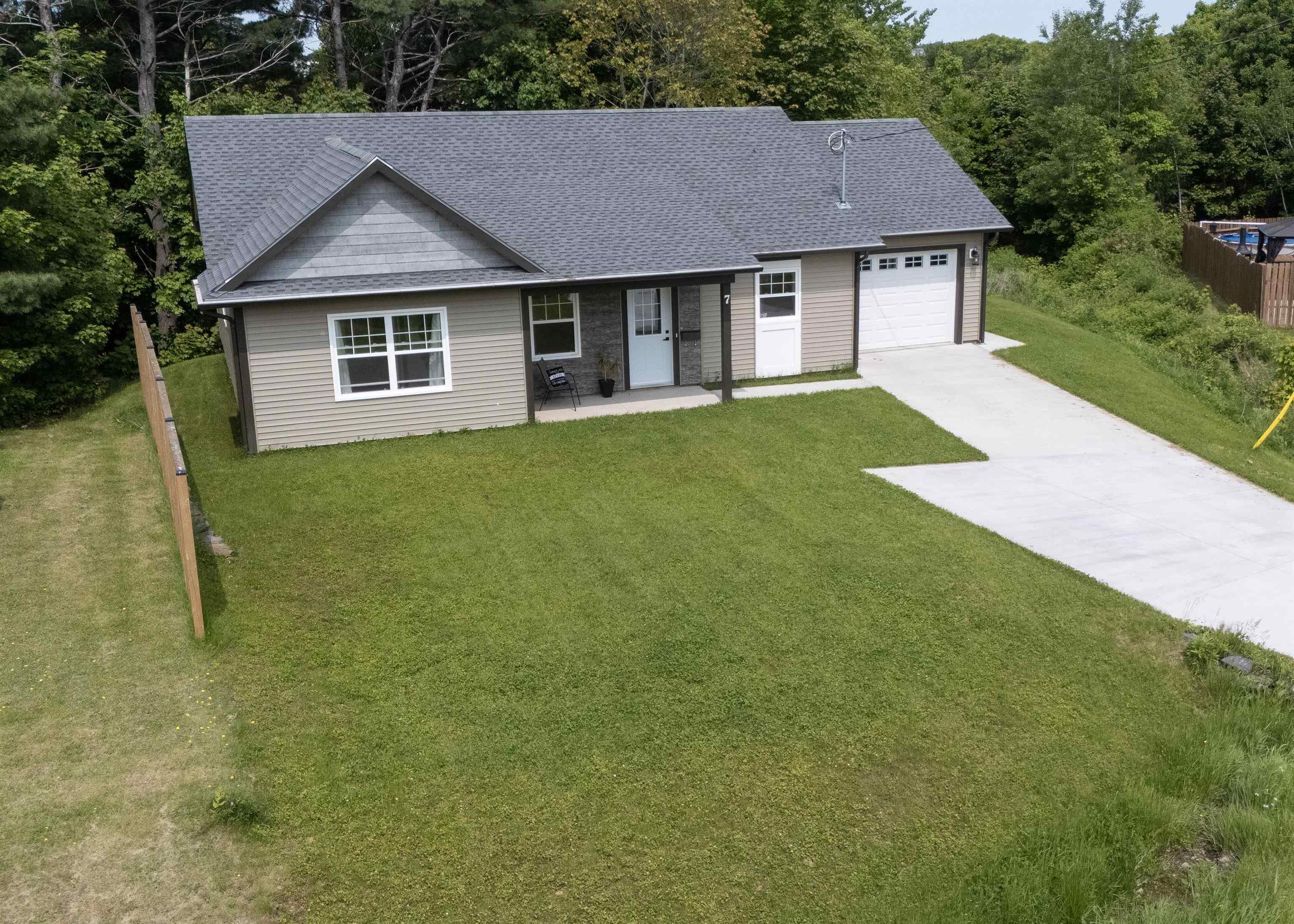 $515,000.00: 7 Daphne Court, New Minas