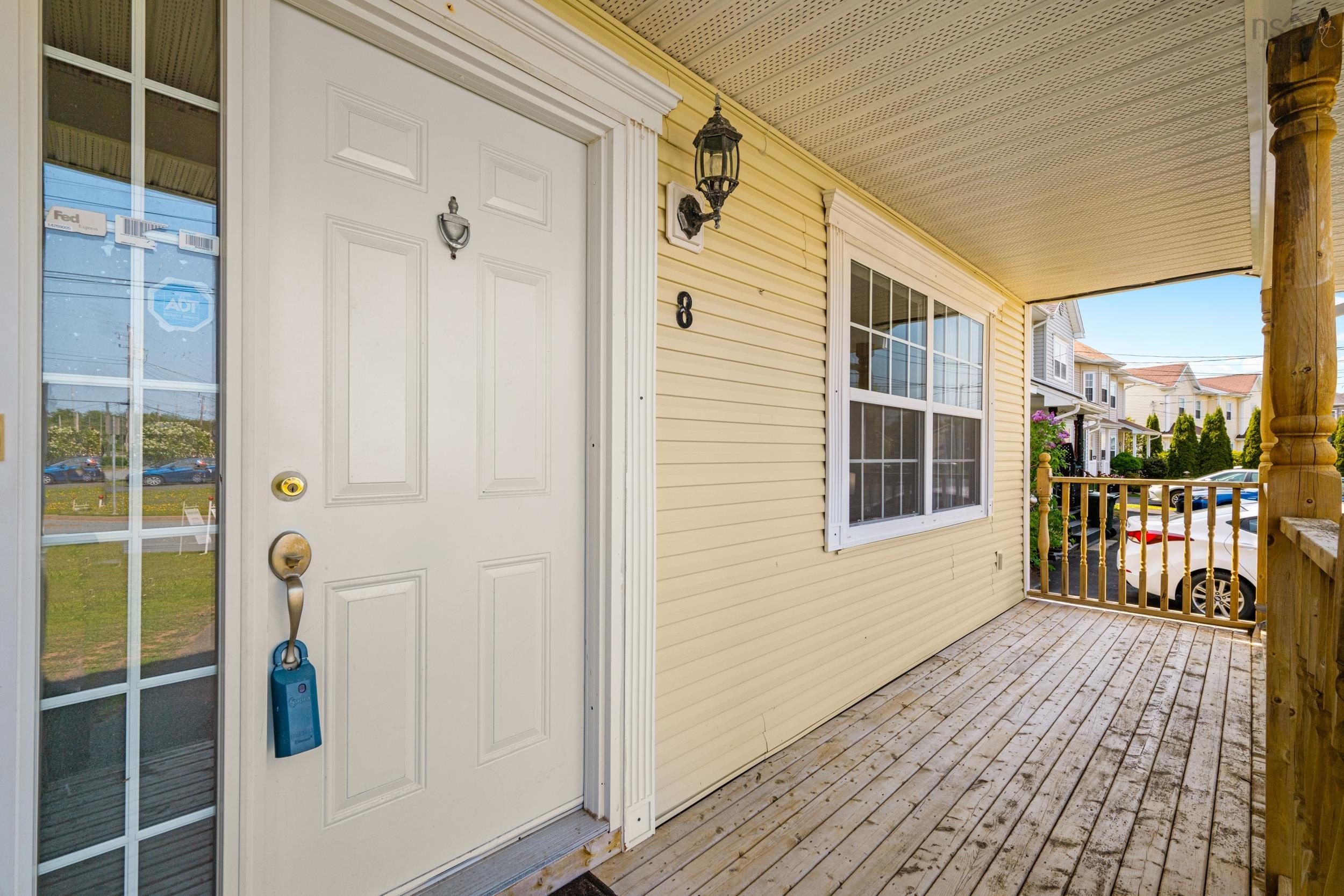 $449,900.00: 8 Yoon Court, Timberlea
