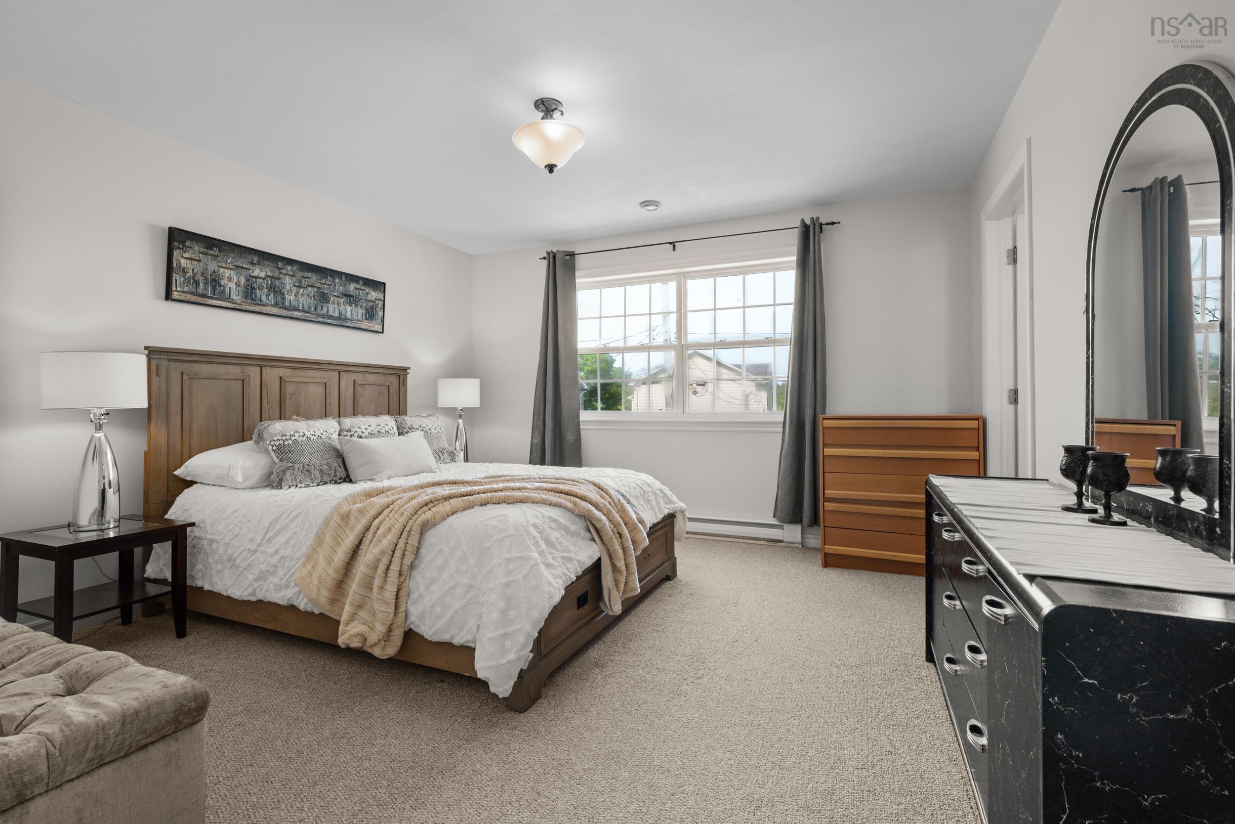 $449,900.00: 8 Yoon Court, Timberlea