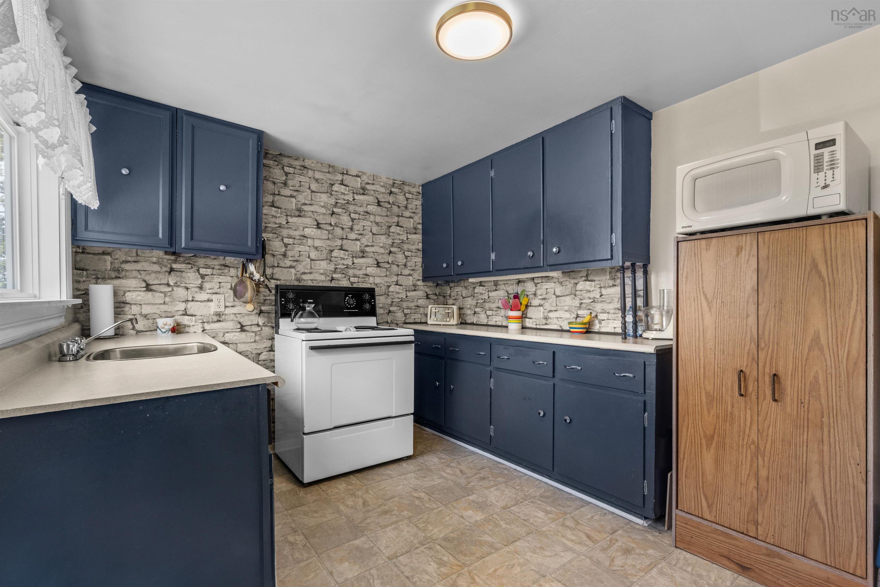 $329,000.00: 765 West Jeddore Road, Head Of Jeddore