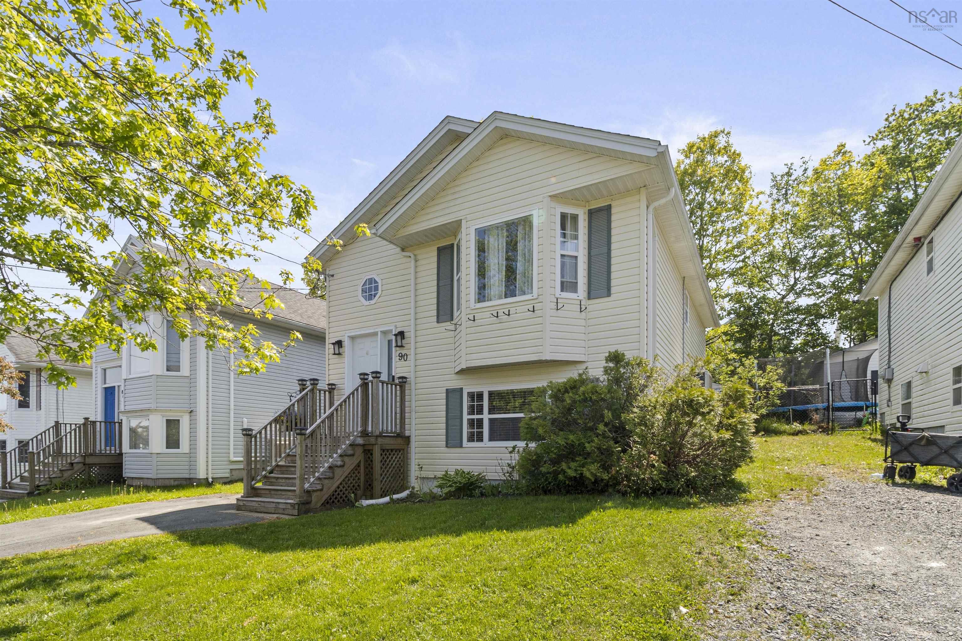 $475,000.00: 90 Dixon Court, Timberlea