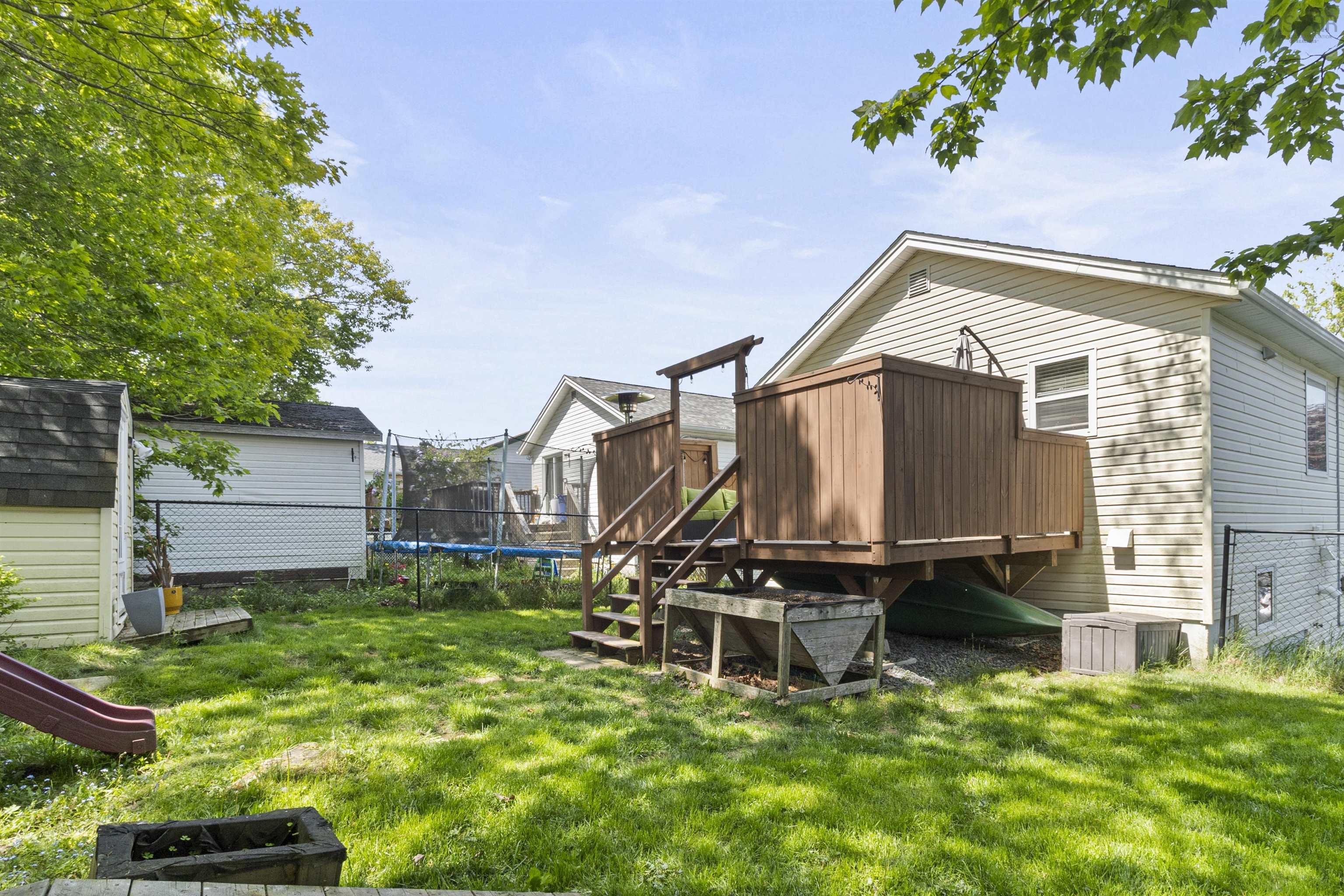 $475,000.00: 90 Dixon Court, Timberlea