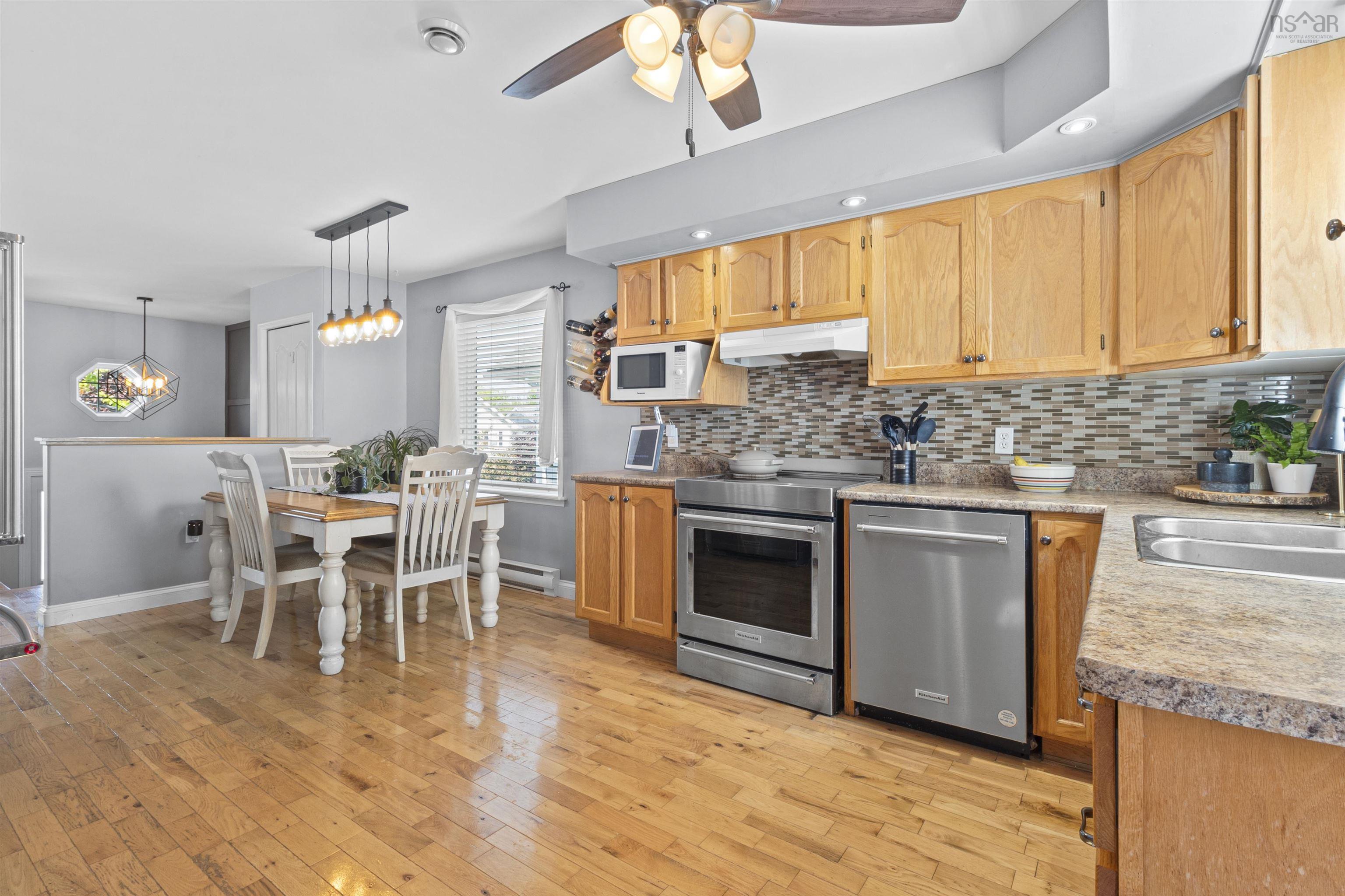 $475,000.00: 90 Dixon Court, Timberlea