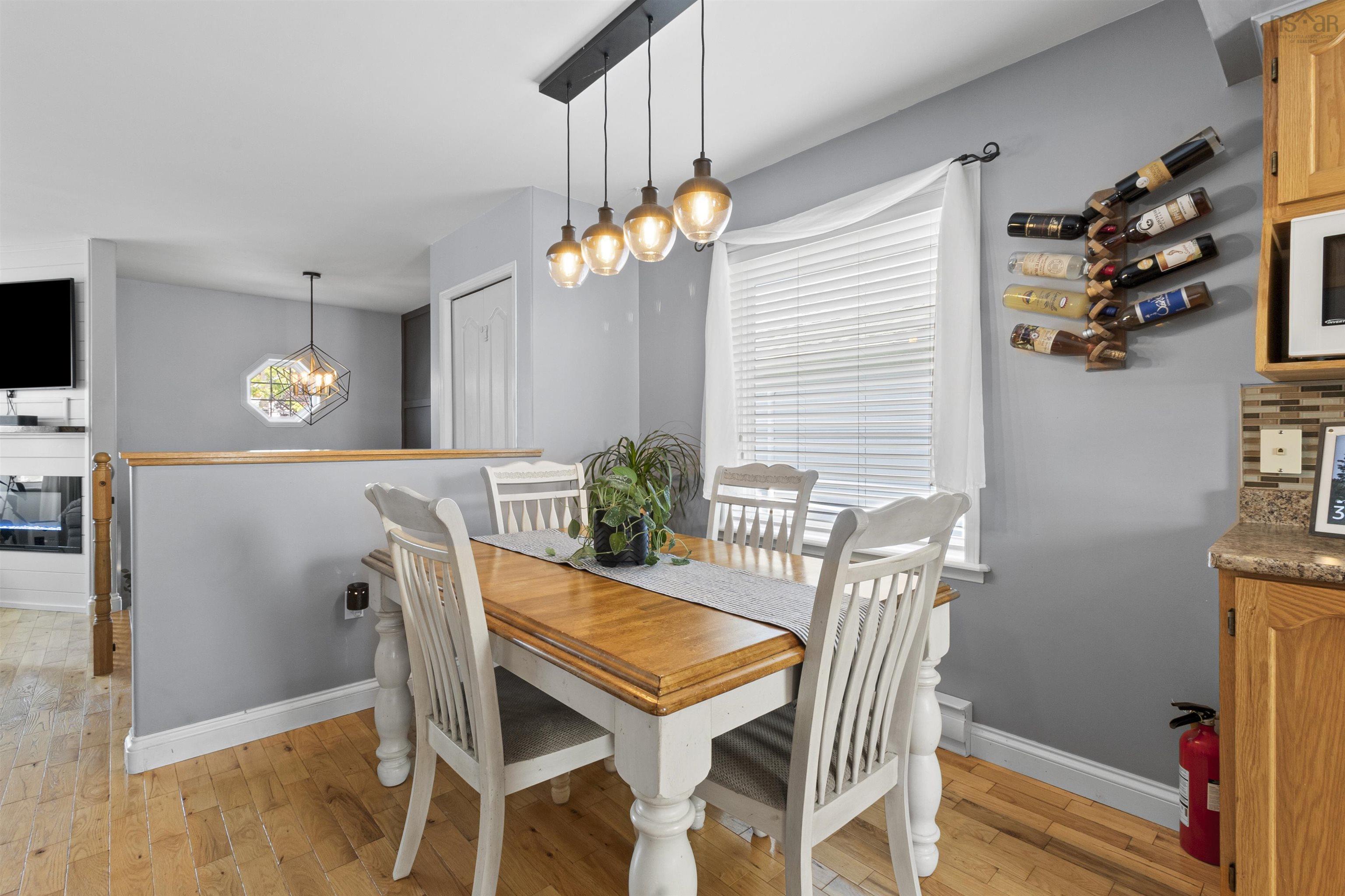 $475,000.00: 90 Dixon Court, Timberlea