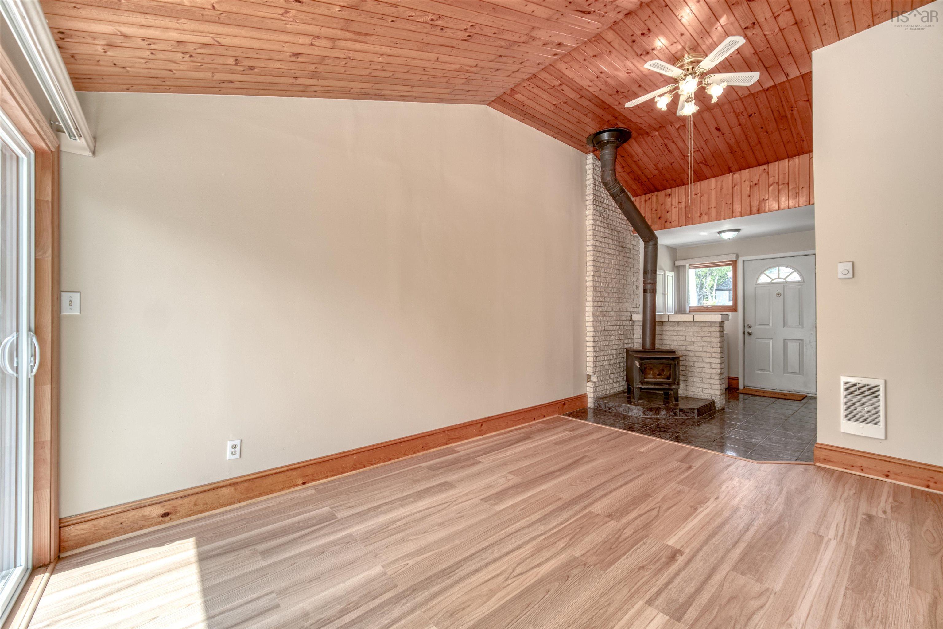 $439,000.00: 14 Inverary Drive, Dartmouth