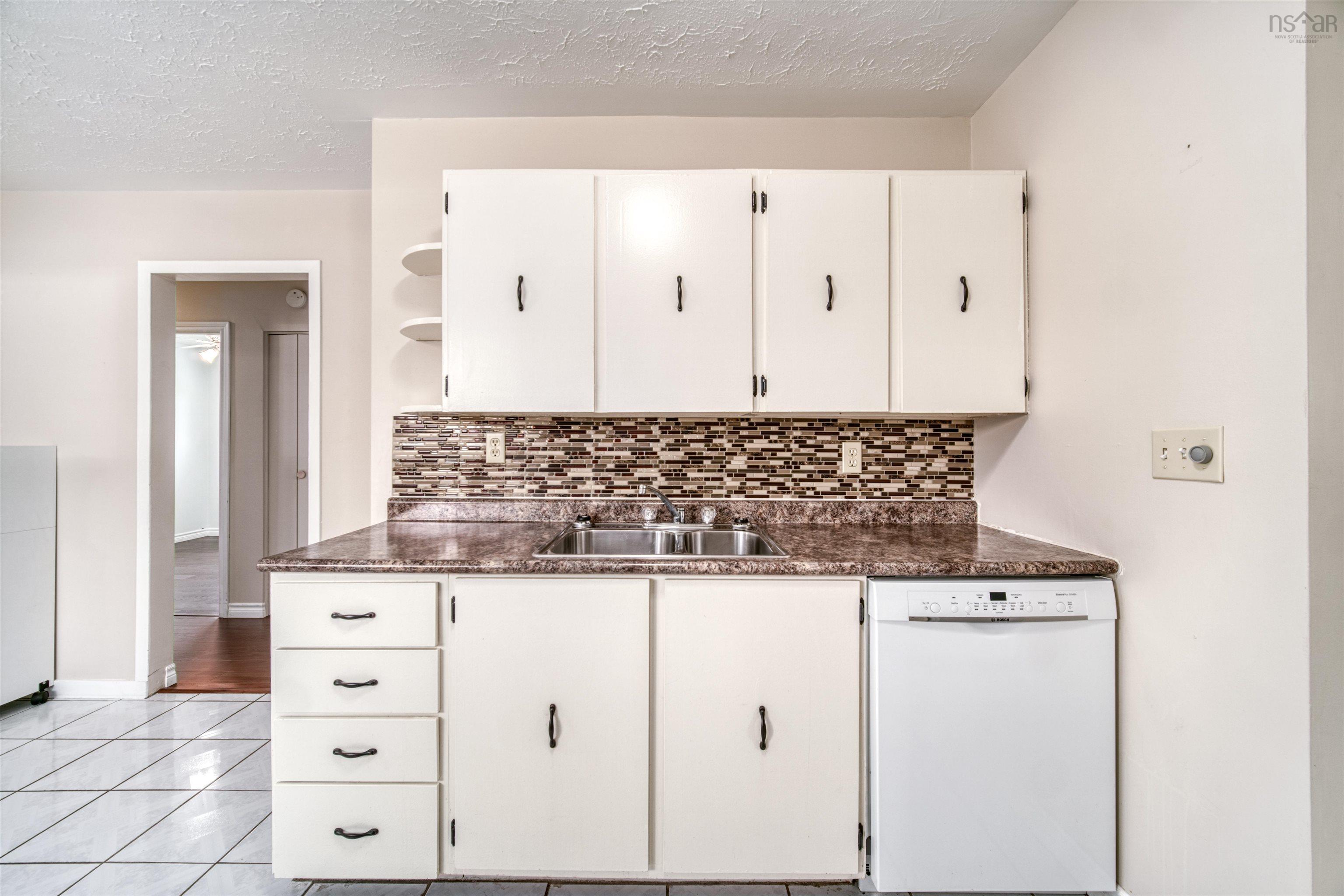 $439,000.00: 14 Inverary Drive, Dartmouth