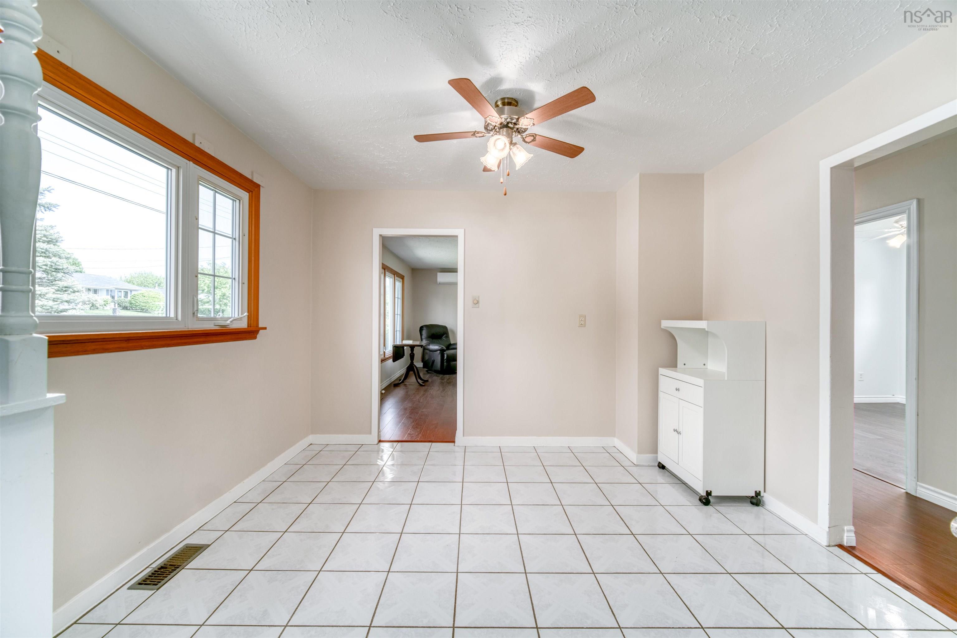 $439,000.00: 14 Inverary Drive, Dartmouth