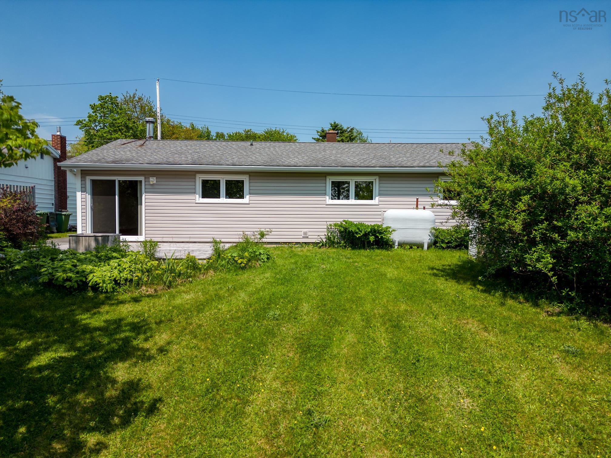 $439,000.00: 14 Inverary Drive, Dartmouth