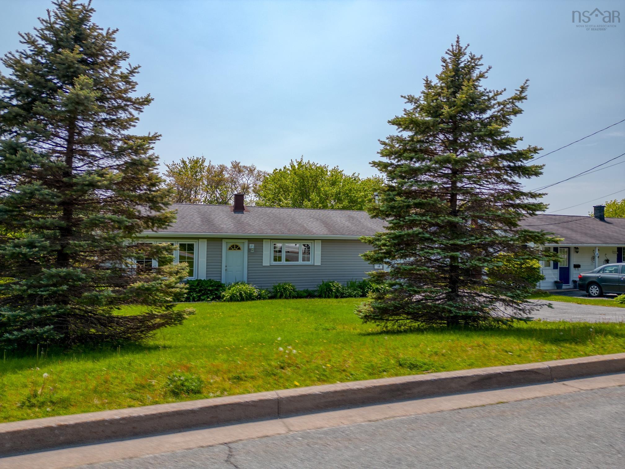 $439,000.00: 14 Inverary Drive, Dartmouth