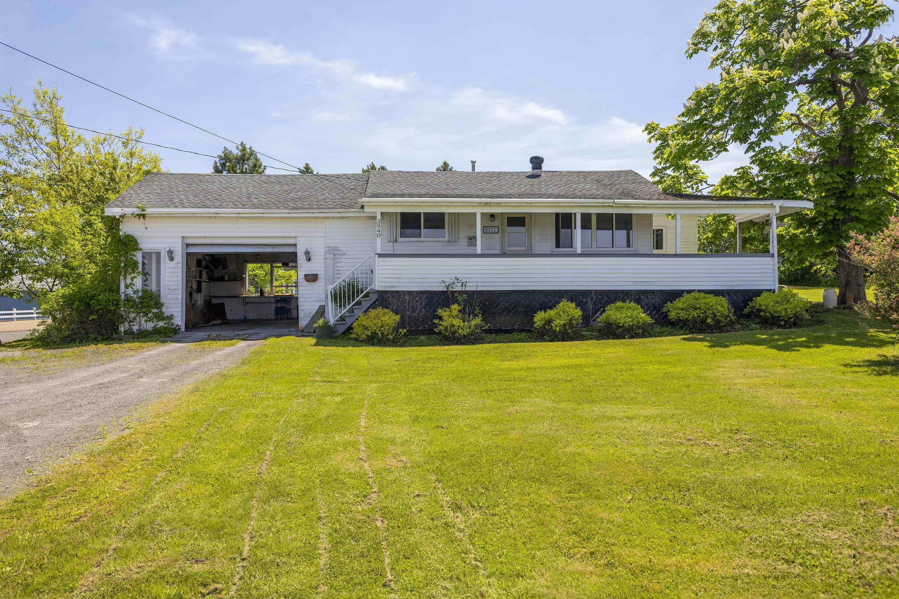 $185,000.00: 3940 South Side Road, South River
