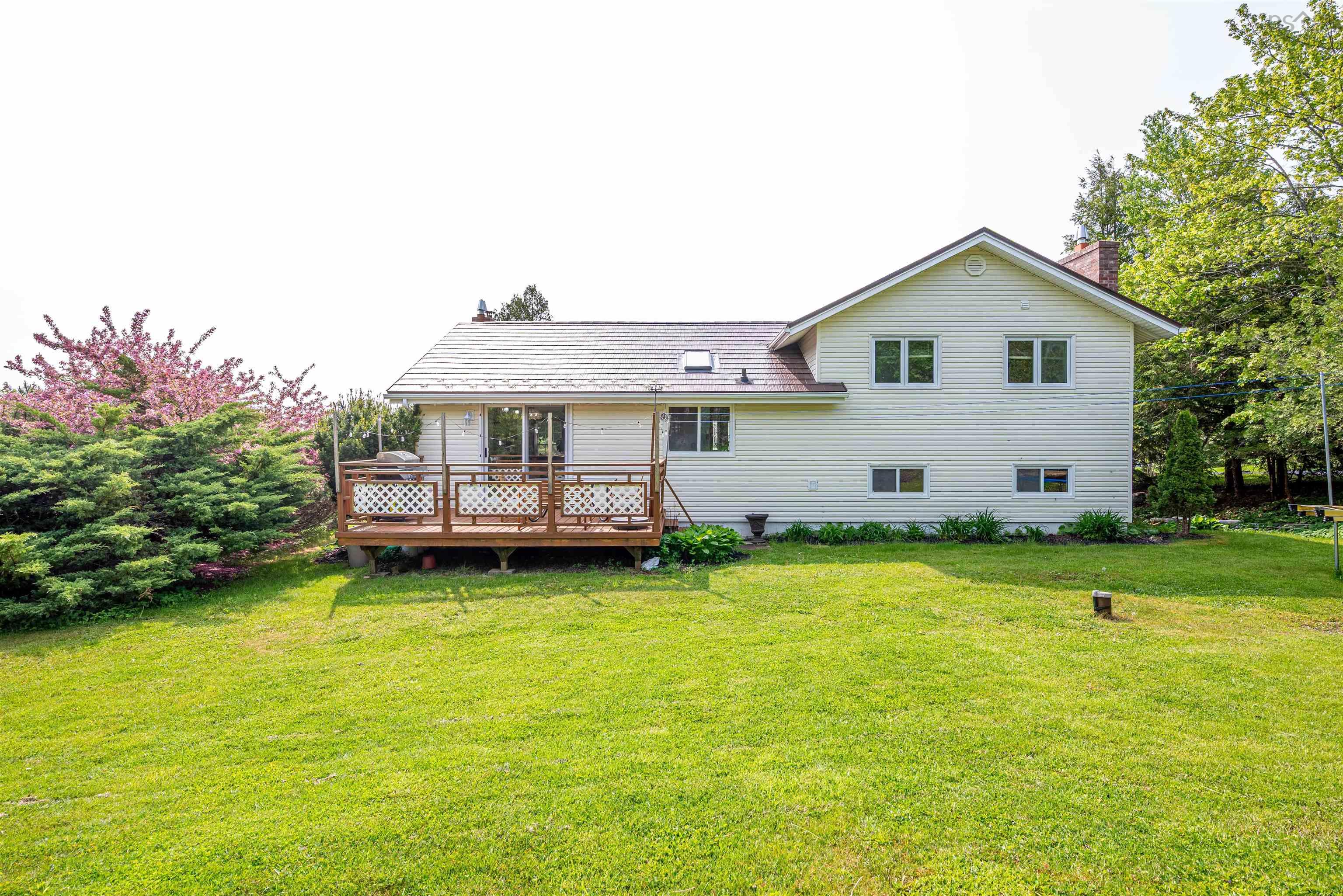 $555,555.00: 42 Old Mill Road, Hammonds Plains
