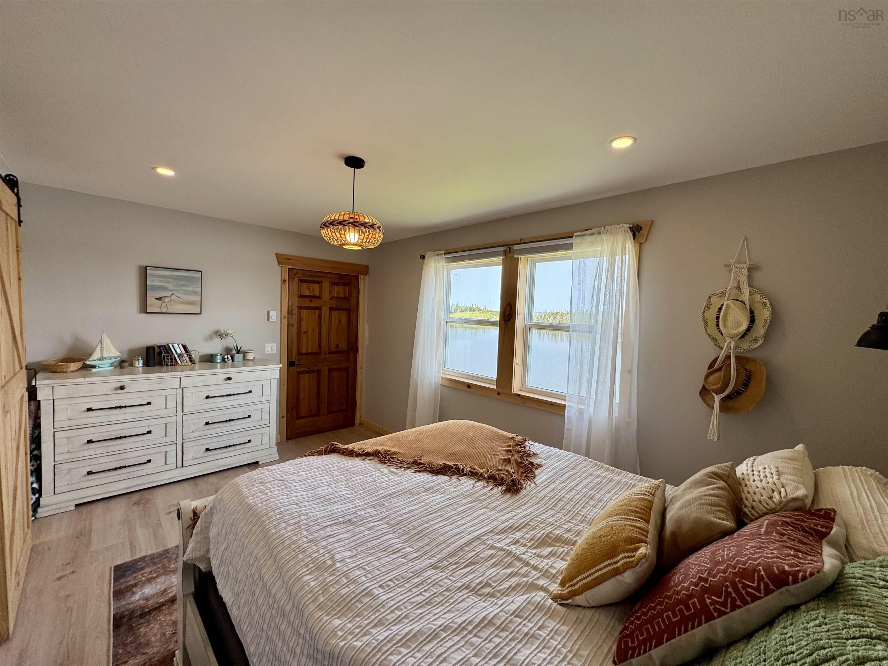 $220,000.00: 2683 Highway 320, Poulamon