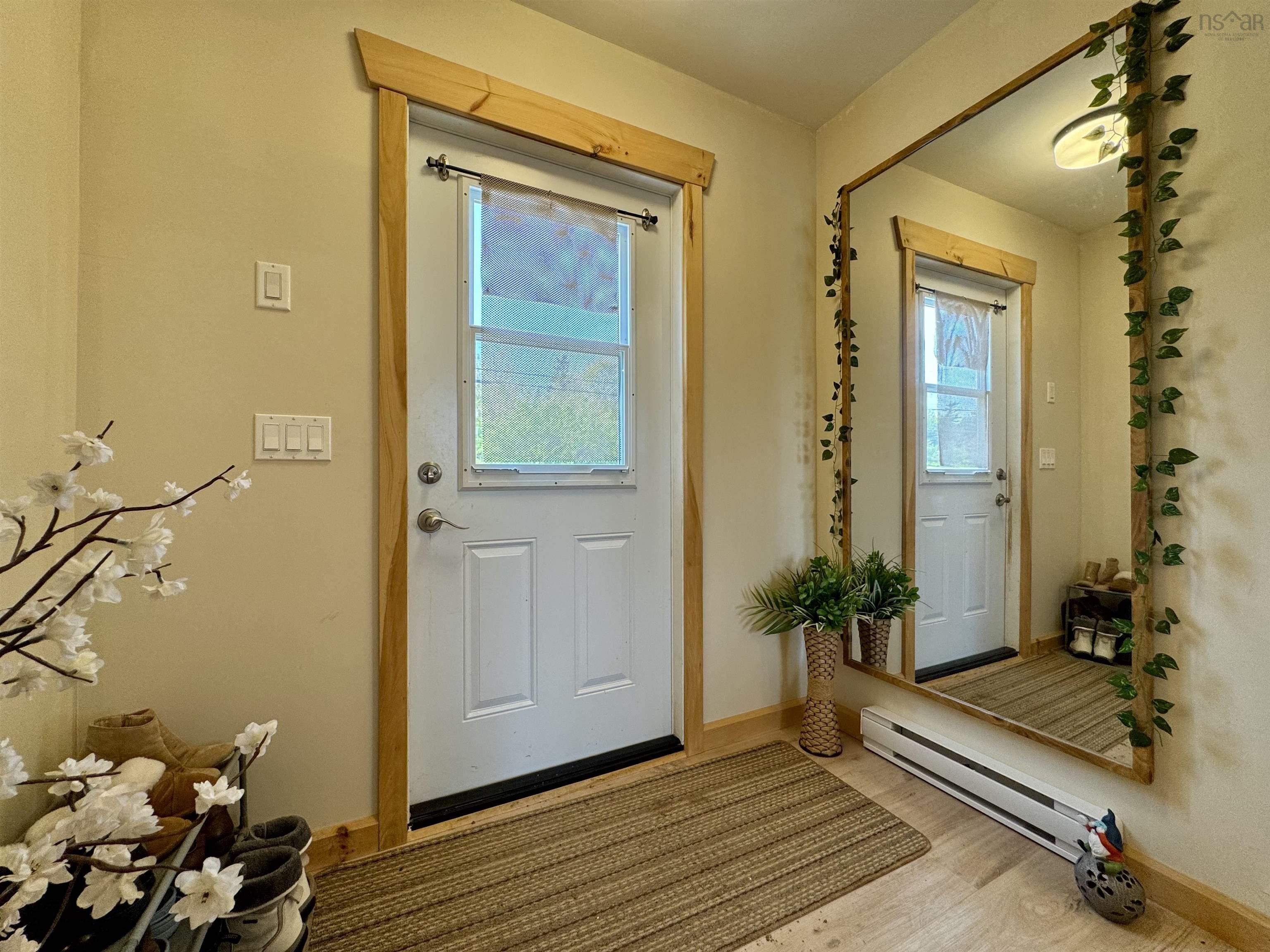 $220,000.00: 2683 Highway 320, Poulamon