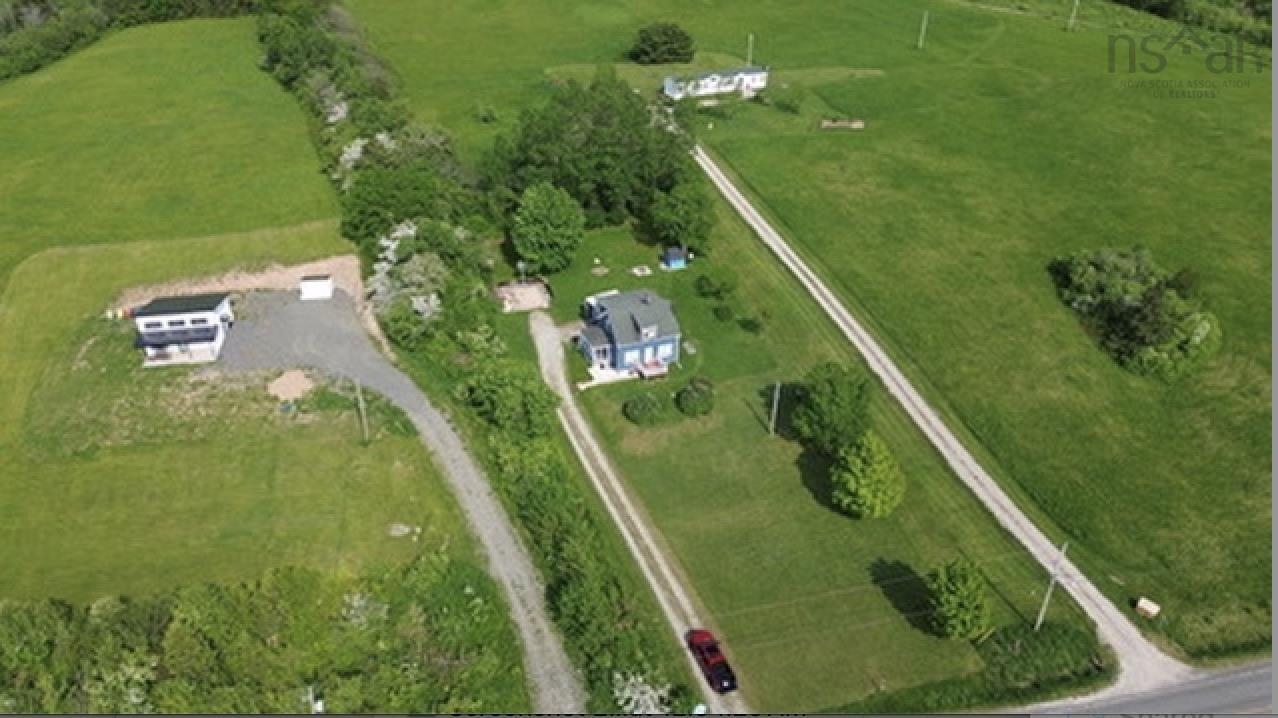 $343,000.00: 3498 Highway 395, East Lake Ainslie