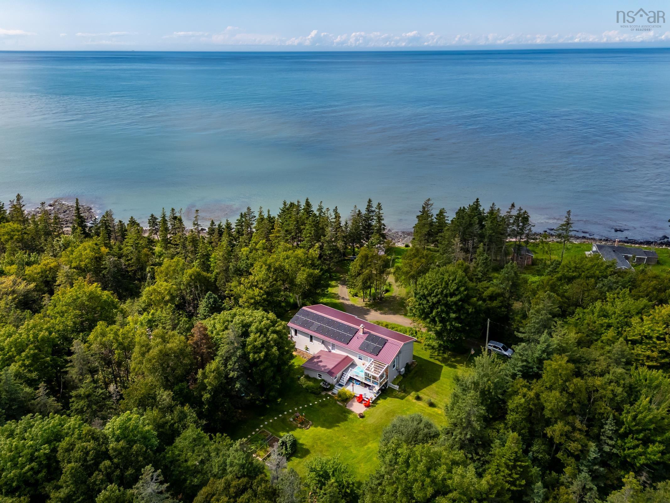 $724,900.00: 63 Old Litchfield Wharf Road, Litchfield