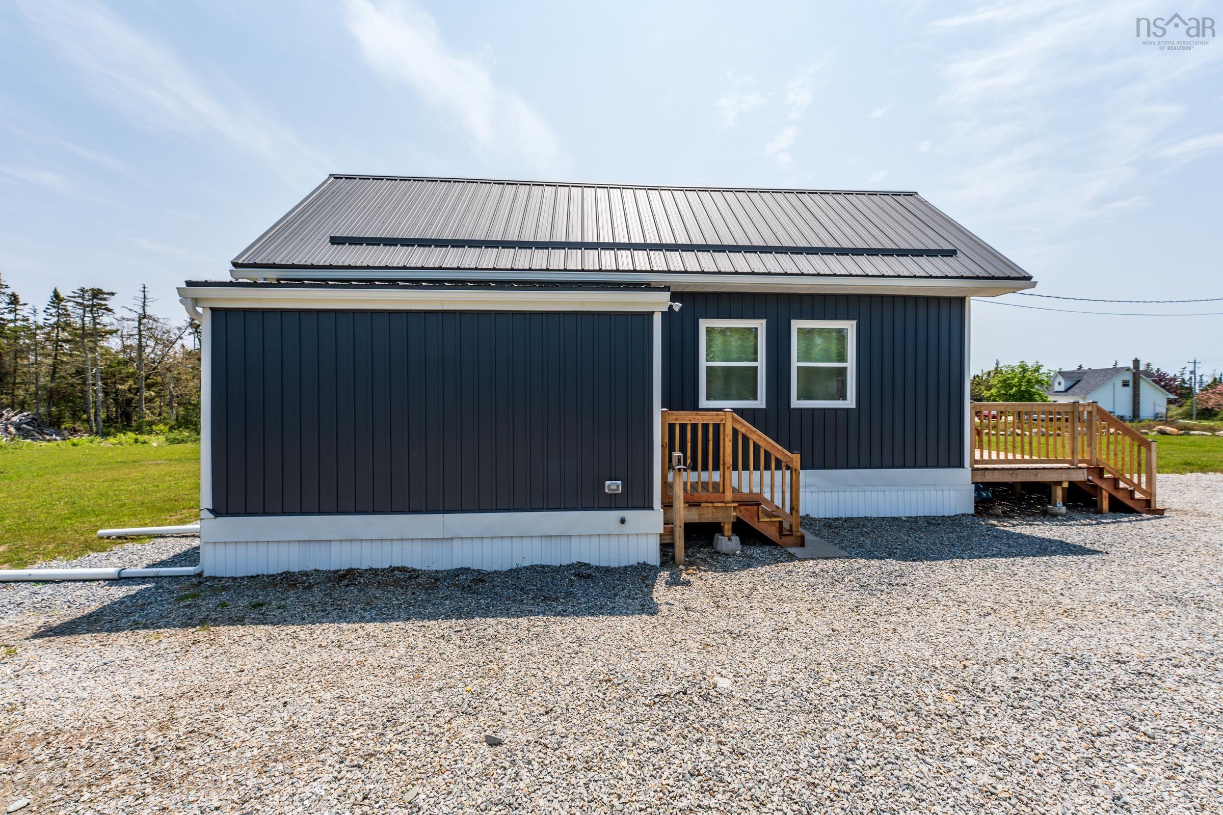$230,000.00: 8748 3 Highway, Charlesville