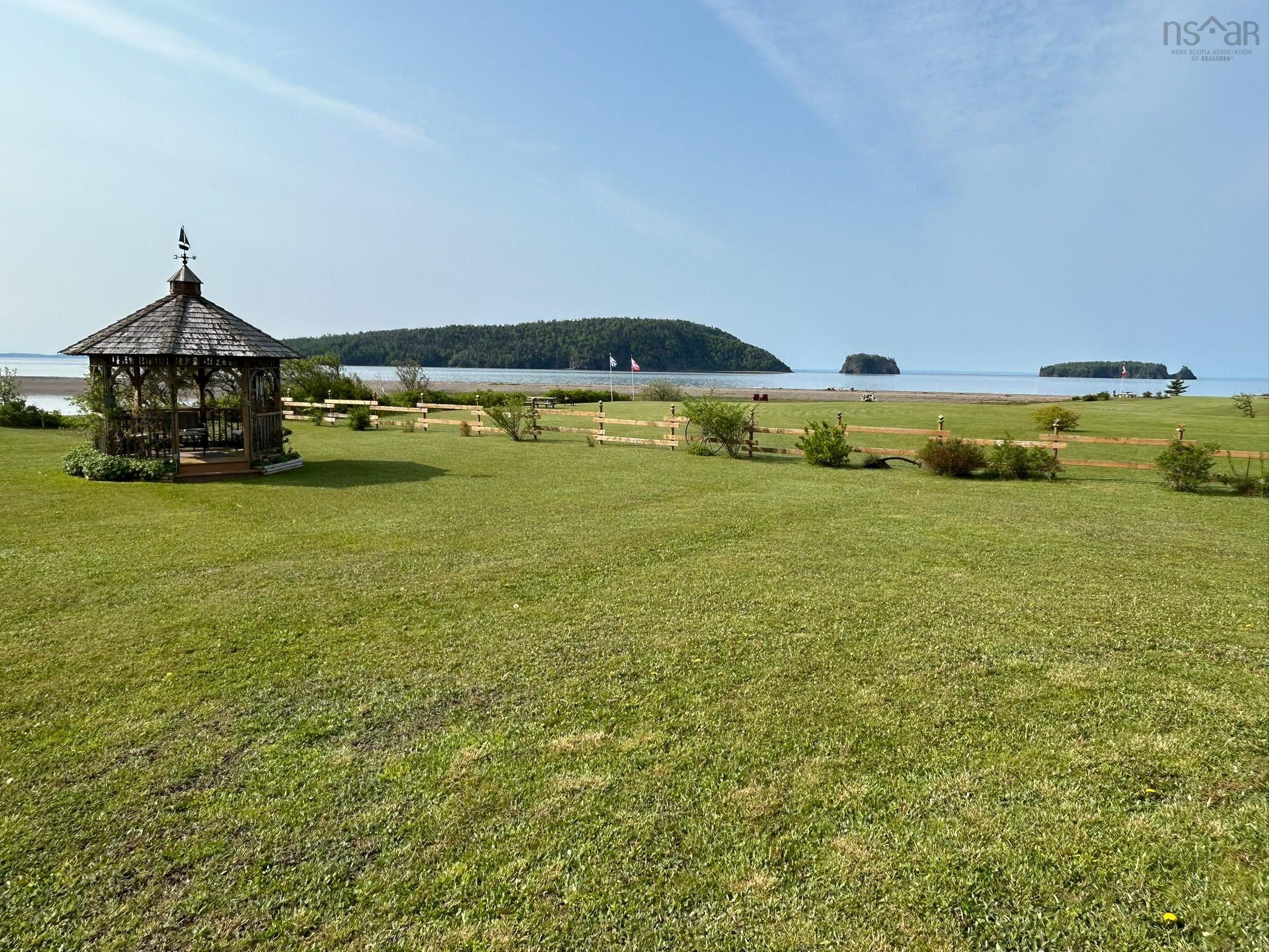$669,000.00: 44 NORTH RIVER Lane, Lower Five Islands