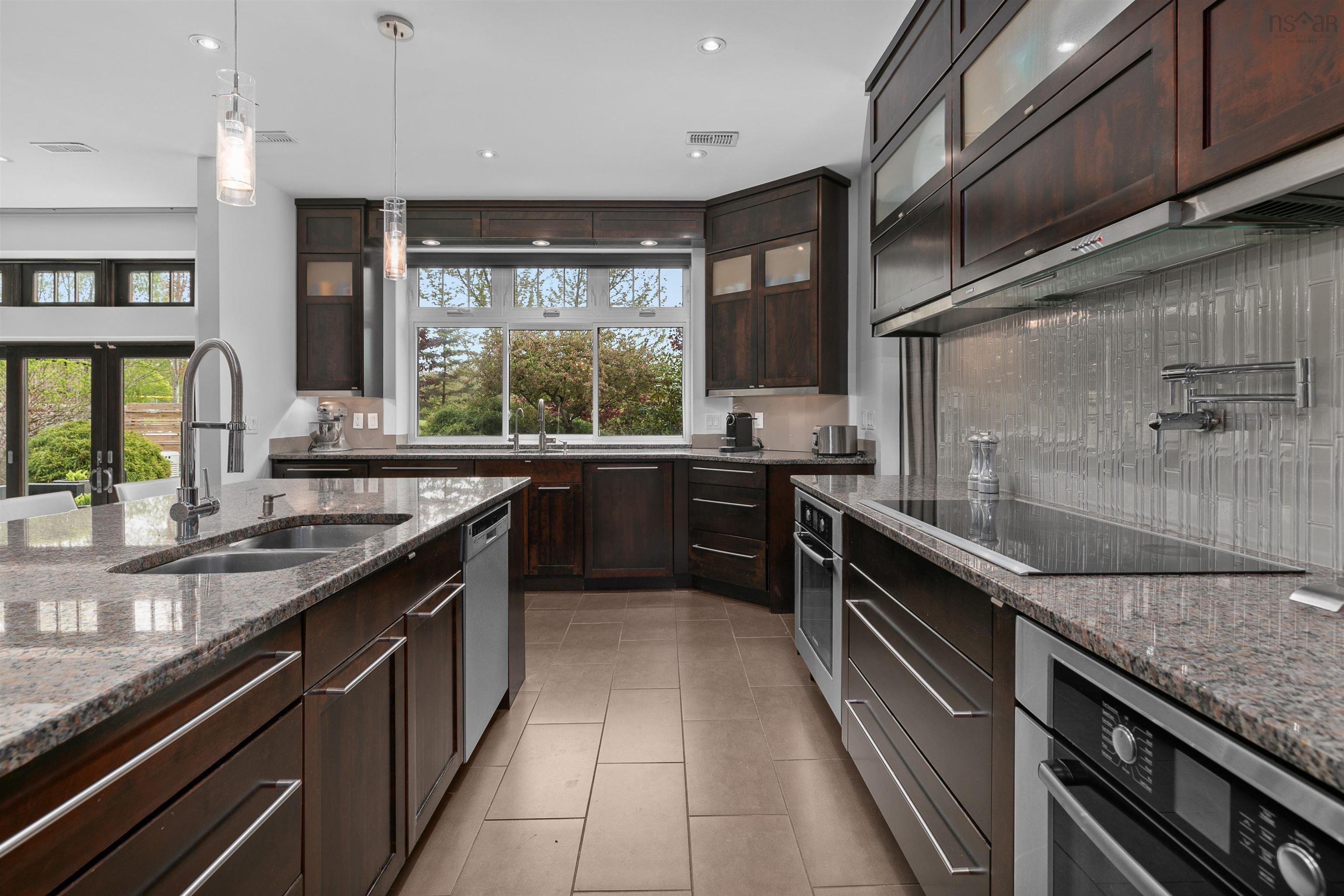 $2,499,000.00: 6640 Jubilee Road, Halifax