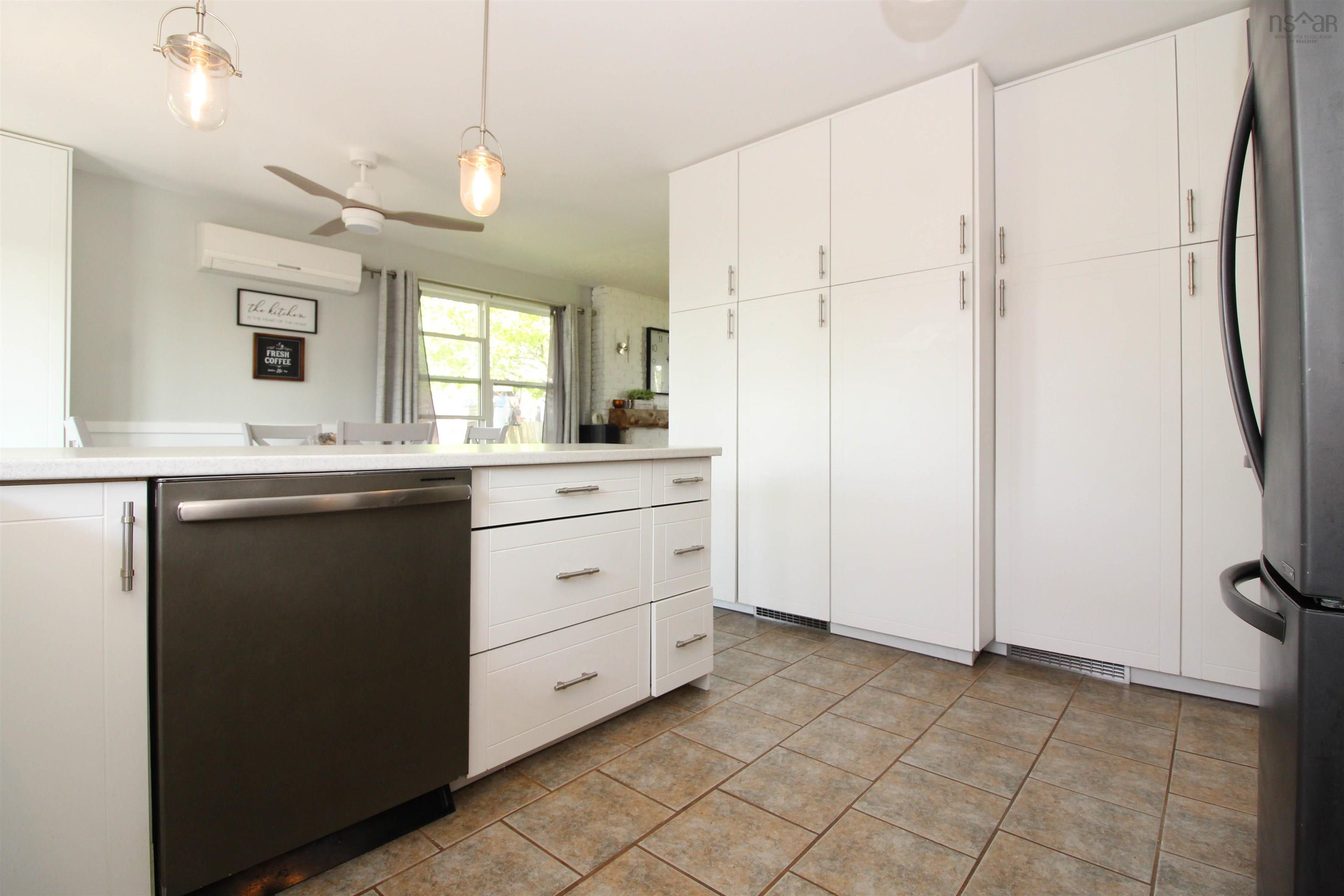 $555,000.00: 33 Downsview Drive, Truro