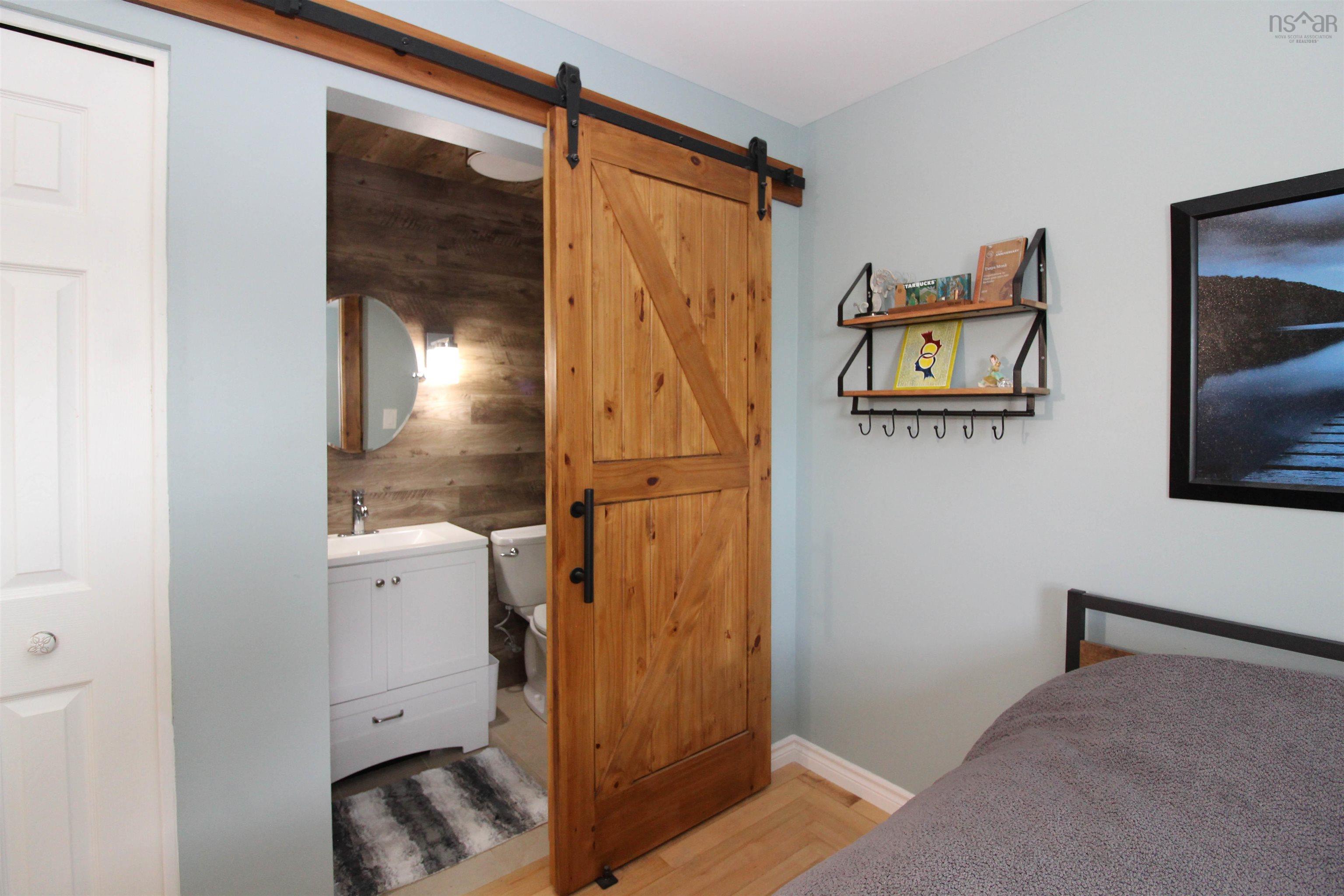 $555,000.00: 33 Downsview Drive, Truro