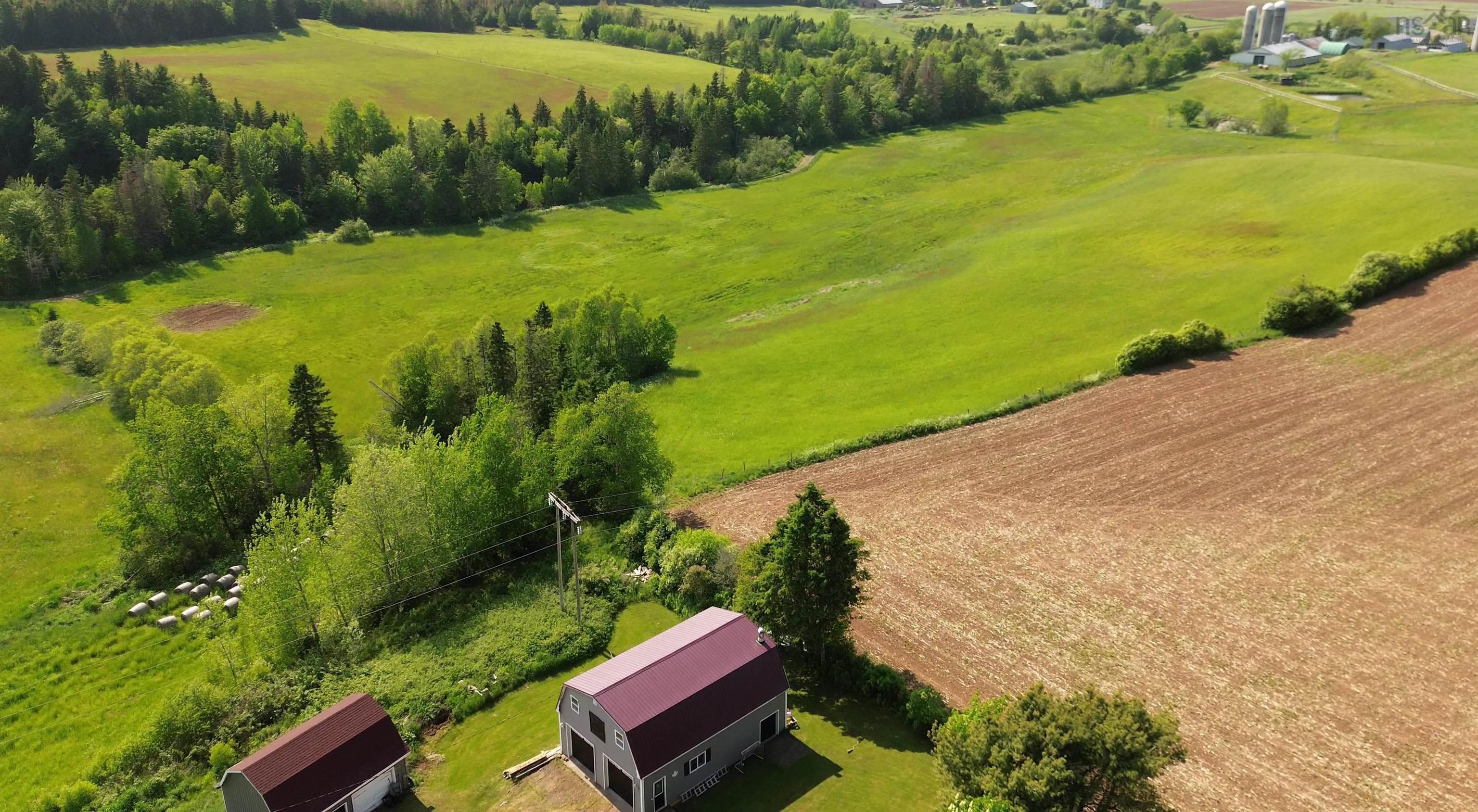 $555,000.00: 33 Downsview Drive, Truro