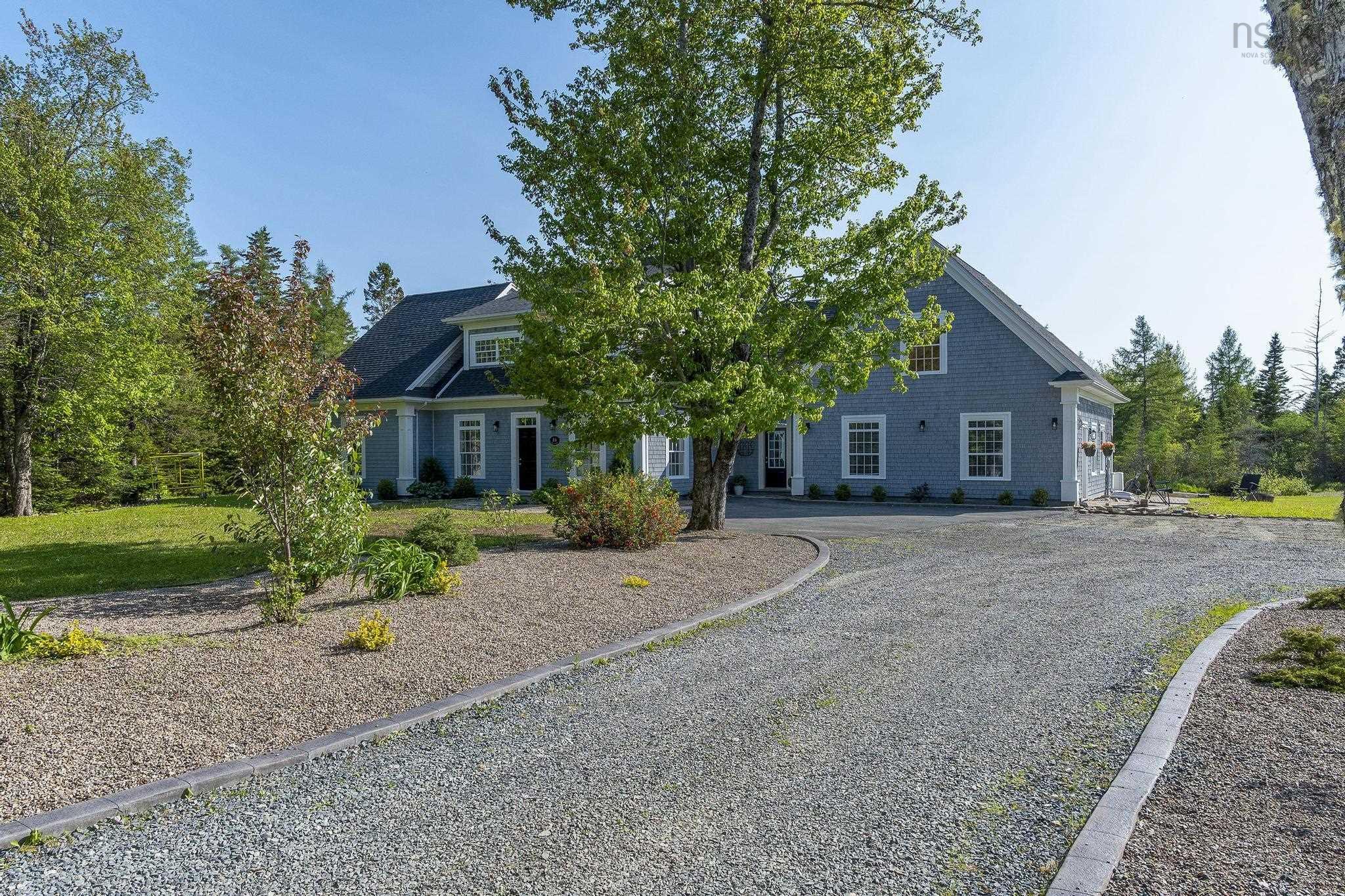 $1,100,000.00: 16 Harvest Lane, Upper Tantallon