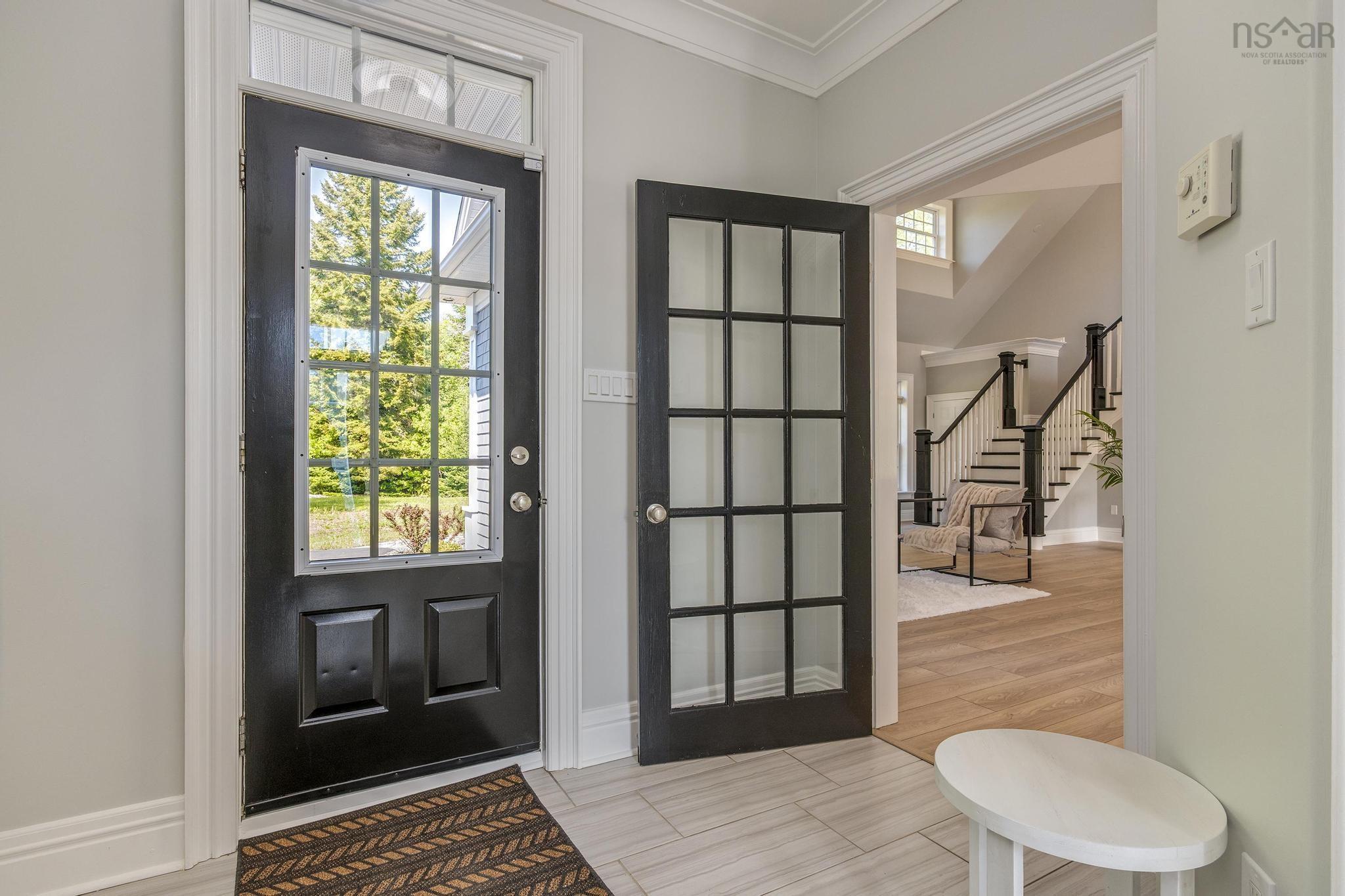 $1,100,000.00: 16 Harvest Lane, Upper Tantallon