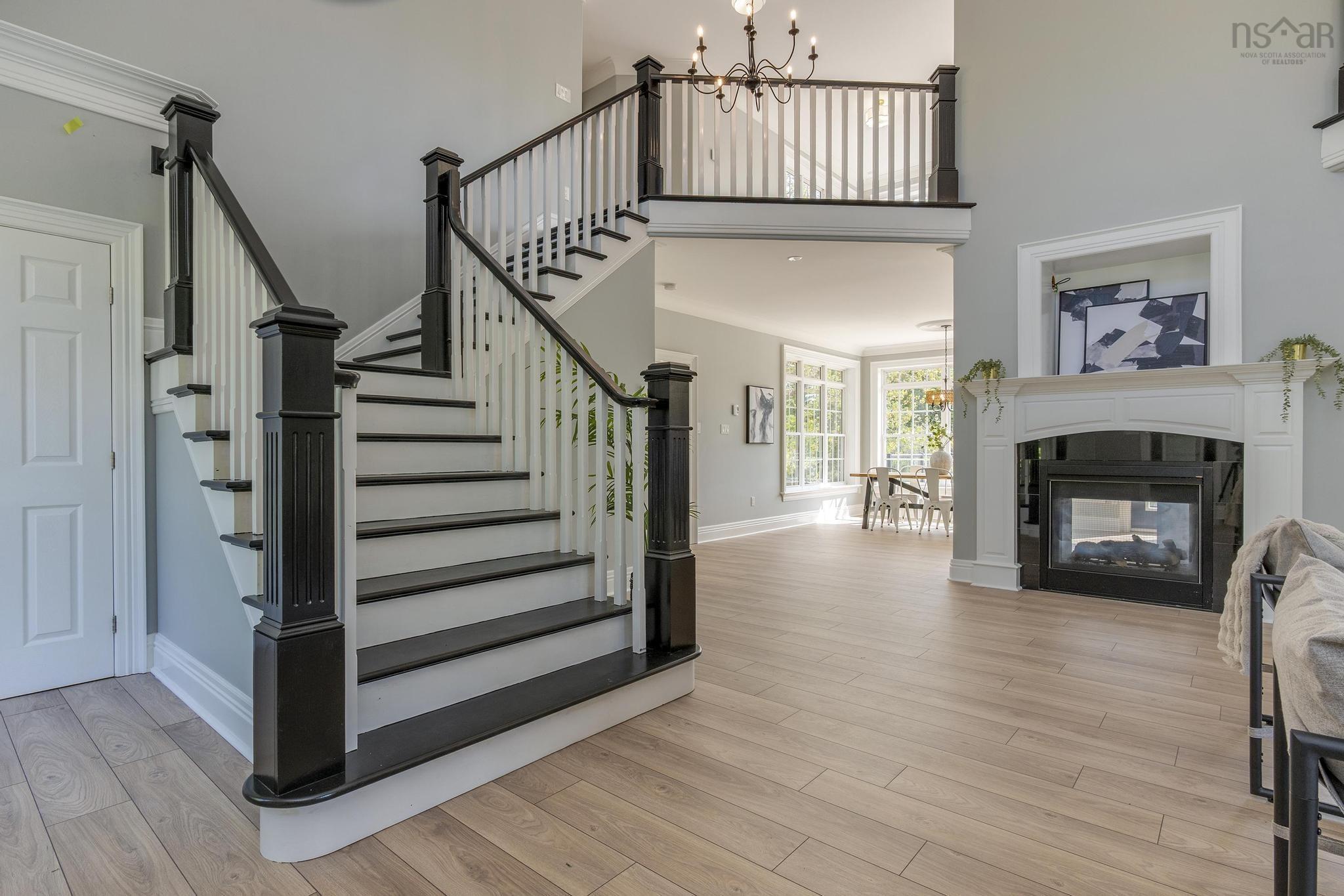 $1,100,000.00: 16 Harvest Lane, Upper Tantallon