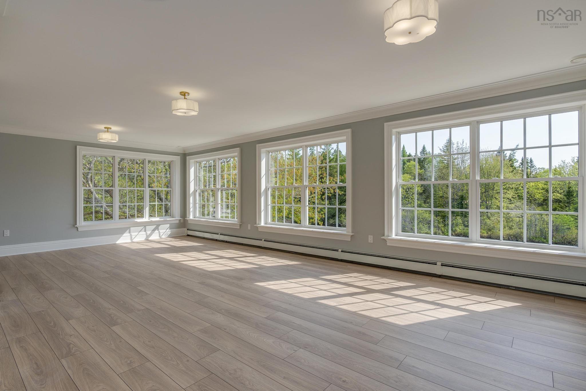 $1,100,000.00: 16 Harvest Lane, Upper Tantallon