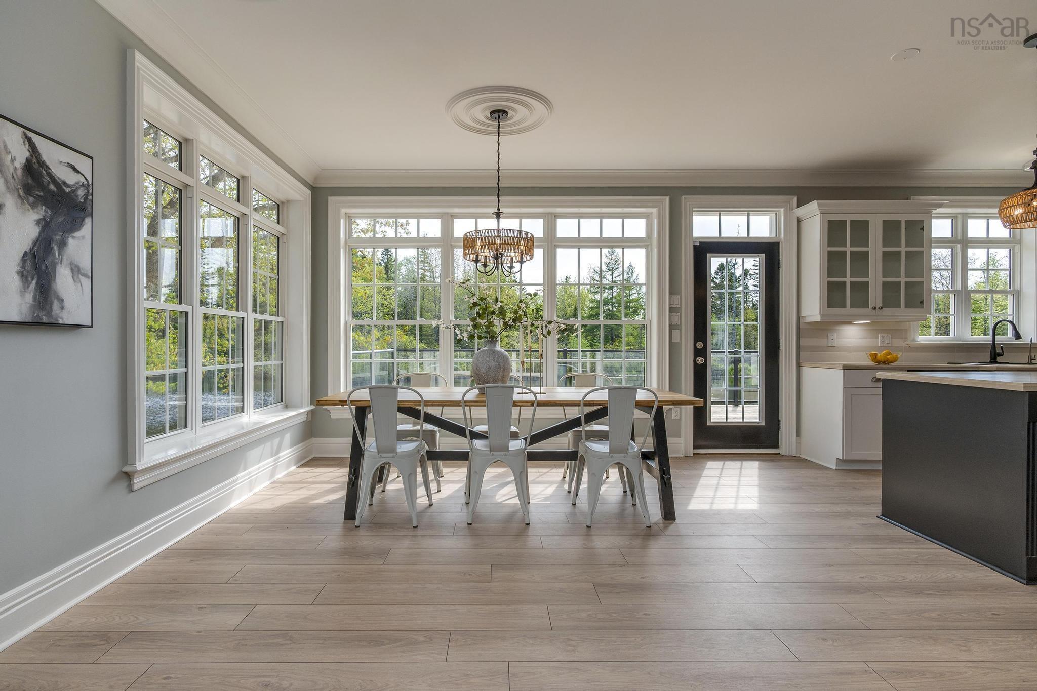 $1,100,000.00: 16 Harvest Lane, Upper Tantallon