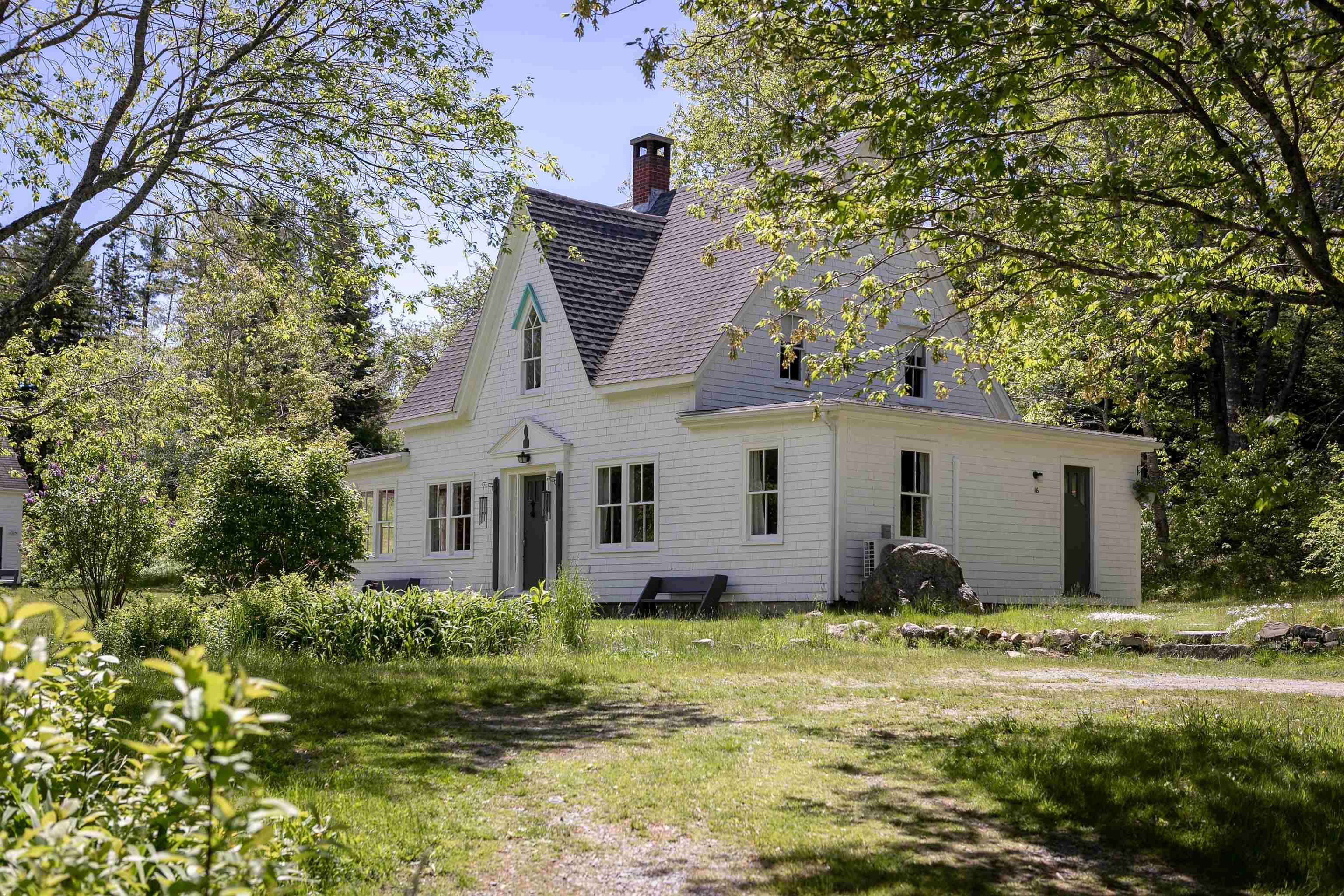 $1,399,000.00: 16 & 36 Latimer Lane, Chester Basin