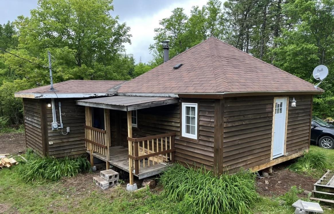 $175,000.00: 3775 Highway 311, Nuttby