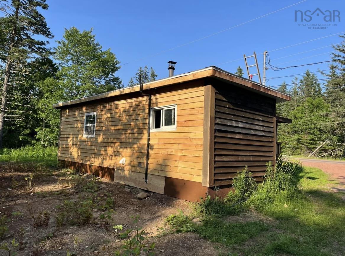 $175,000.00: 3775 Highway 311, Nuttby