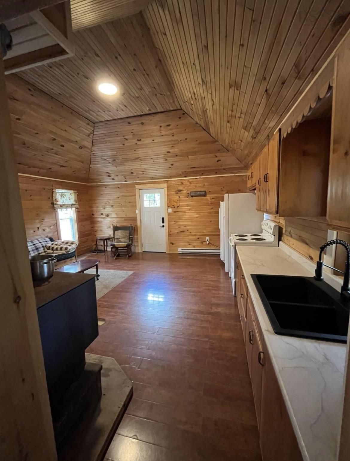 $175,000.00: 3775 Highway 311, Nuttby