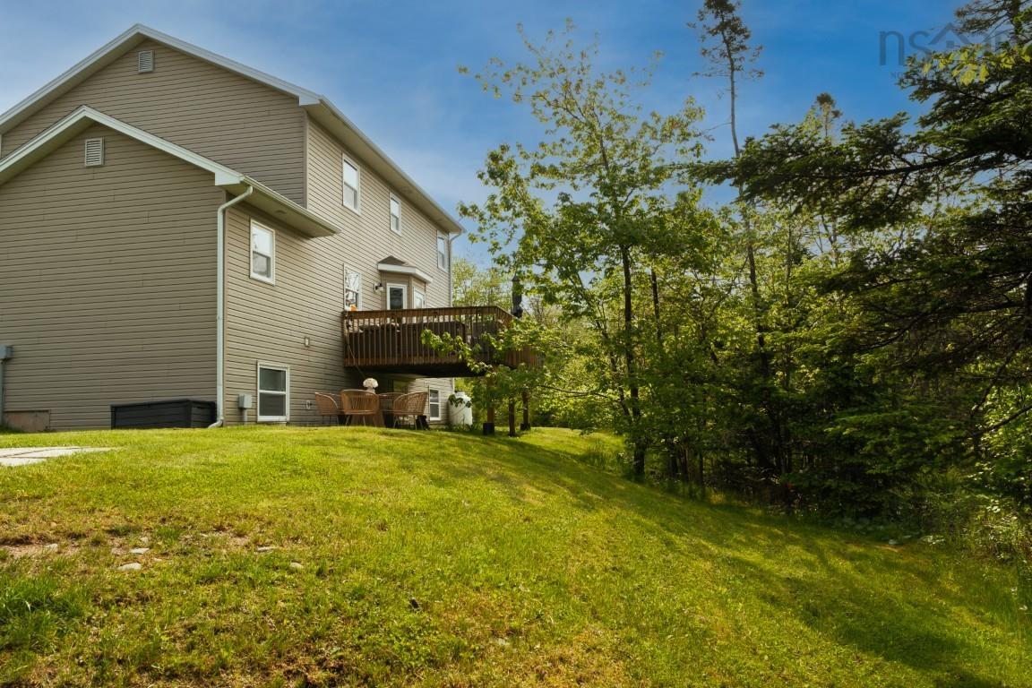 $719,900.00: 30 Pivot Lane, Hatchet Lake