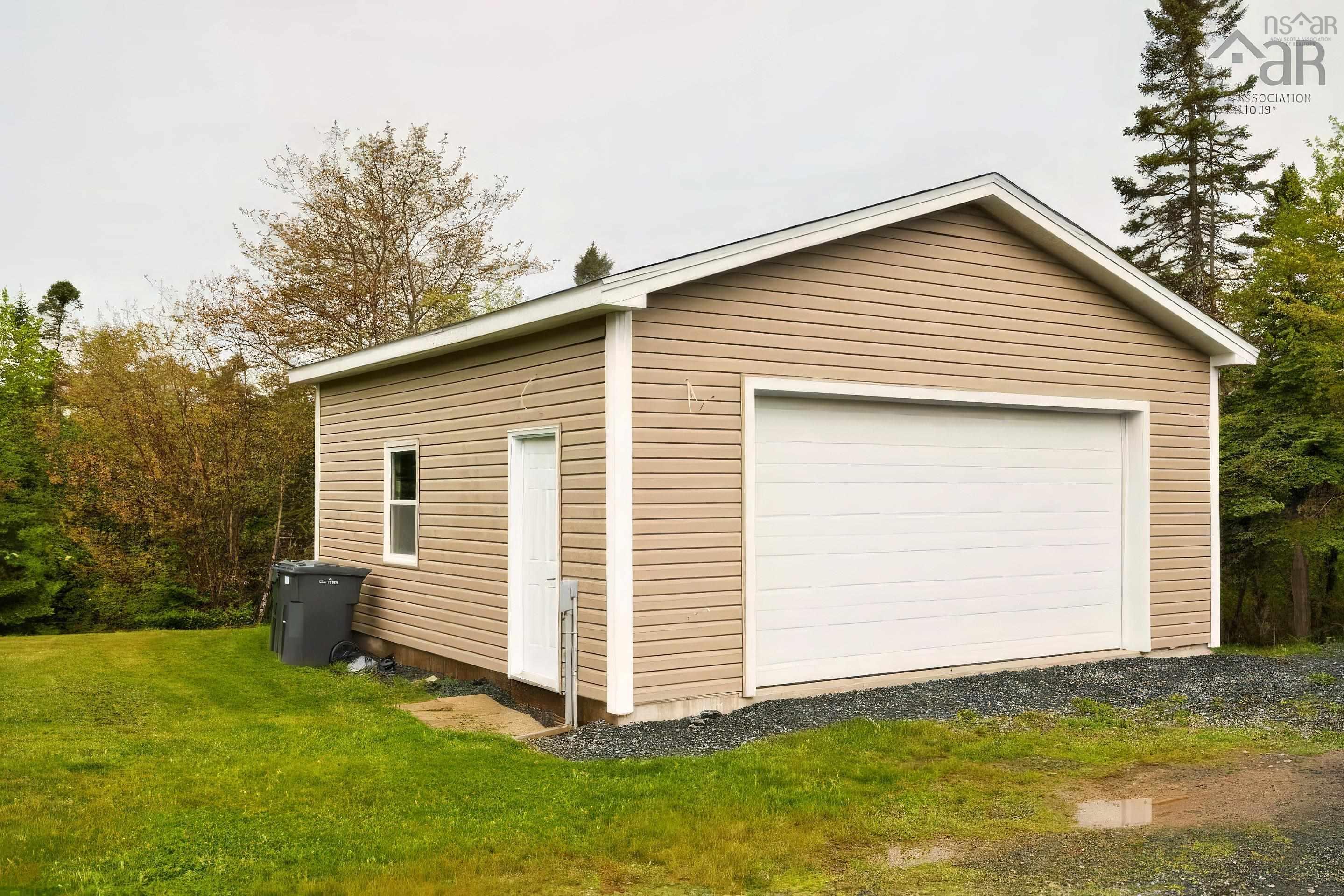 30 Pivot Lane, Hatchet Lake, NS (MLS 202513782)