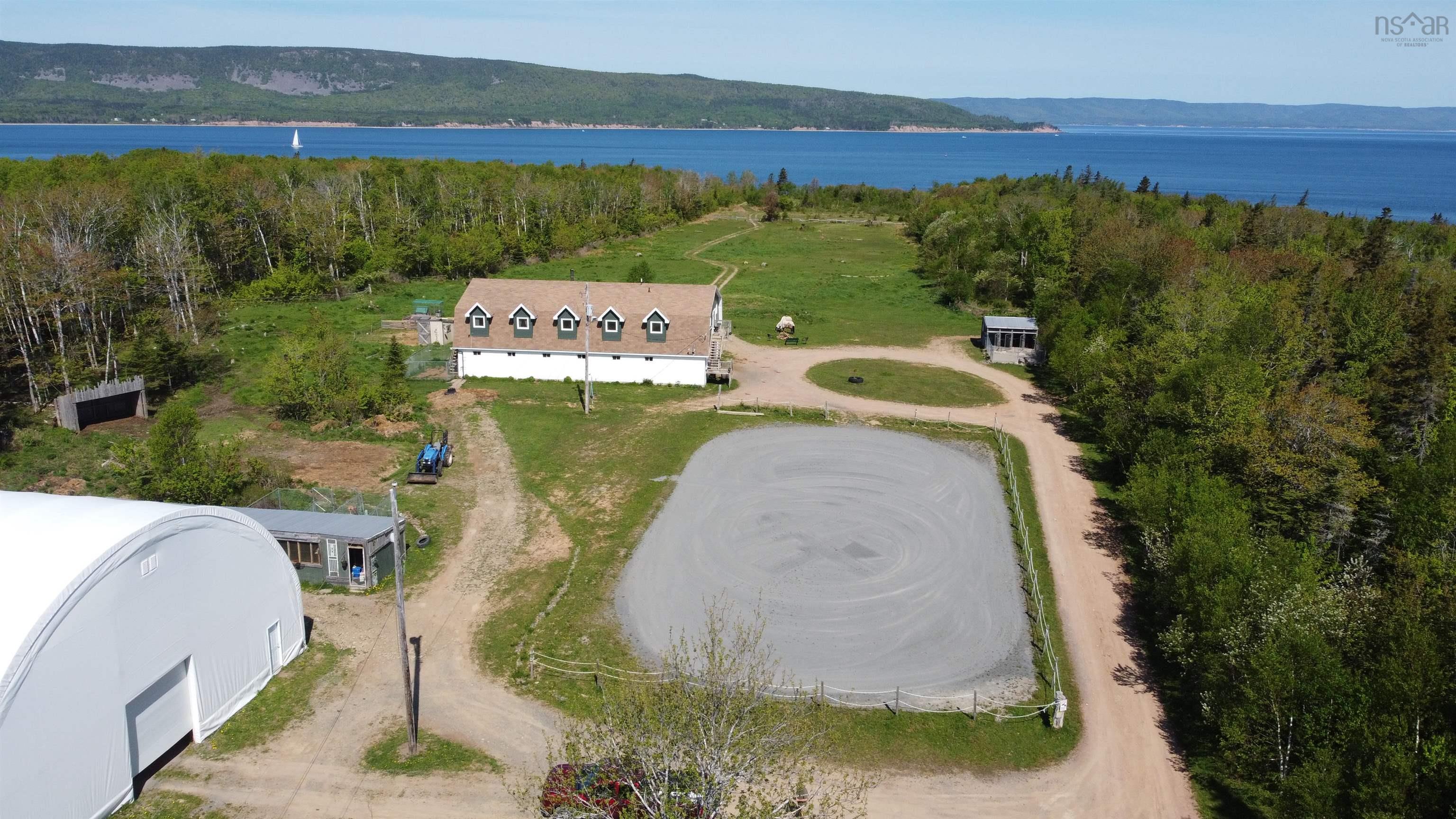 $699,000.00: 673 Black Rock Road, Black Rock
