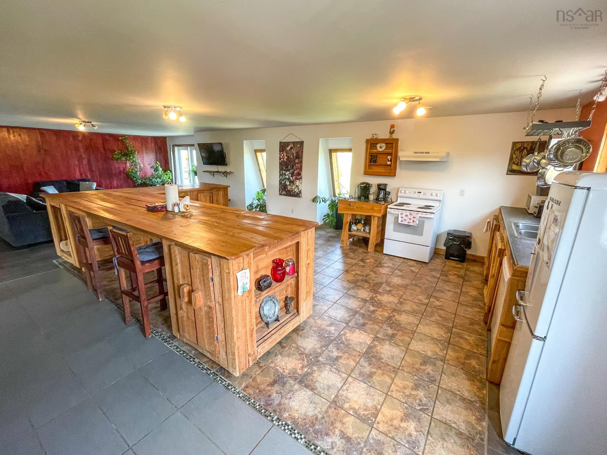 $699,000.00: 673 Black Rock Road, Black Rock