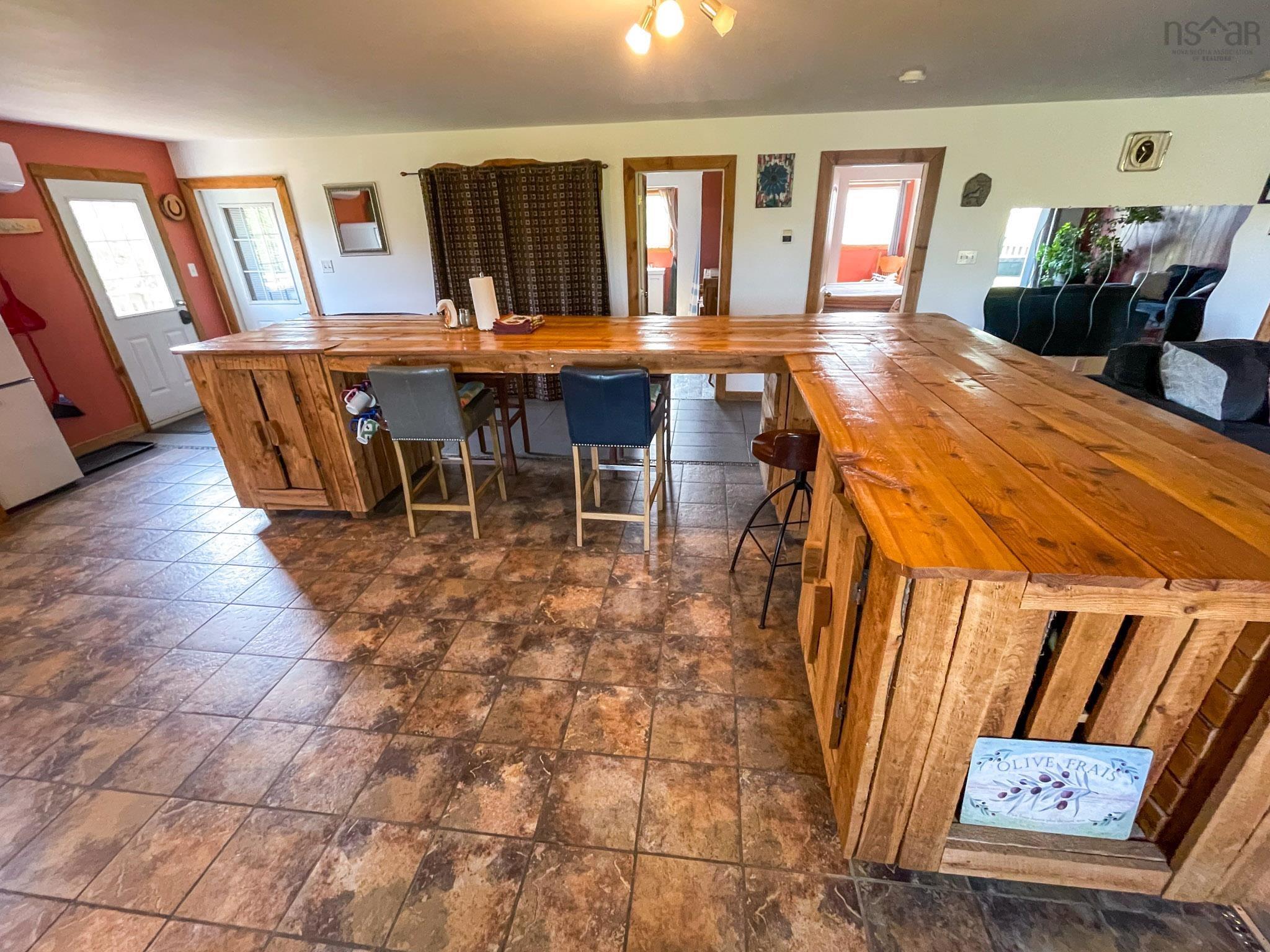 $699,000.00: 673 Black Rock Road, Black Rock