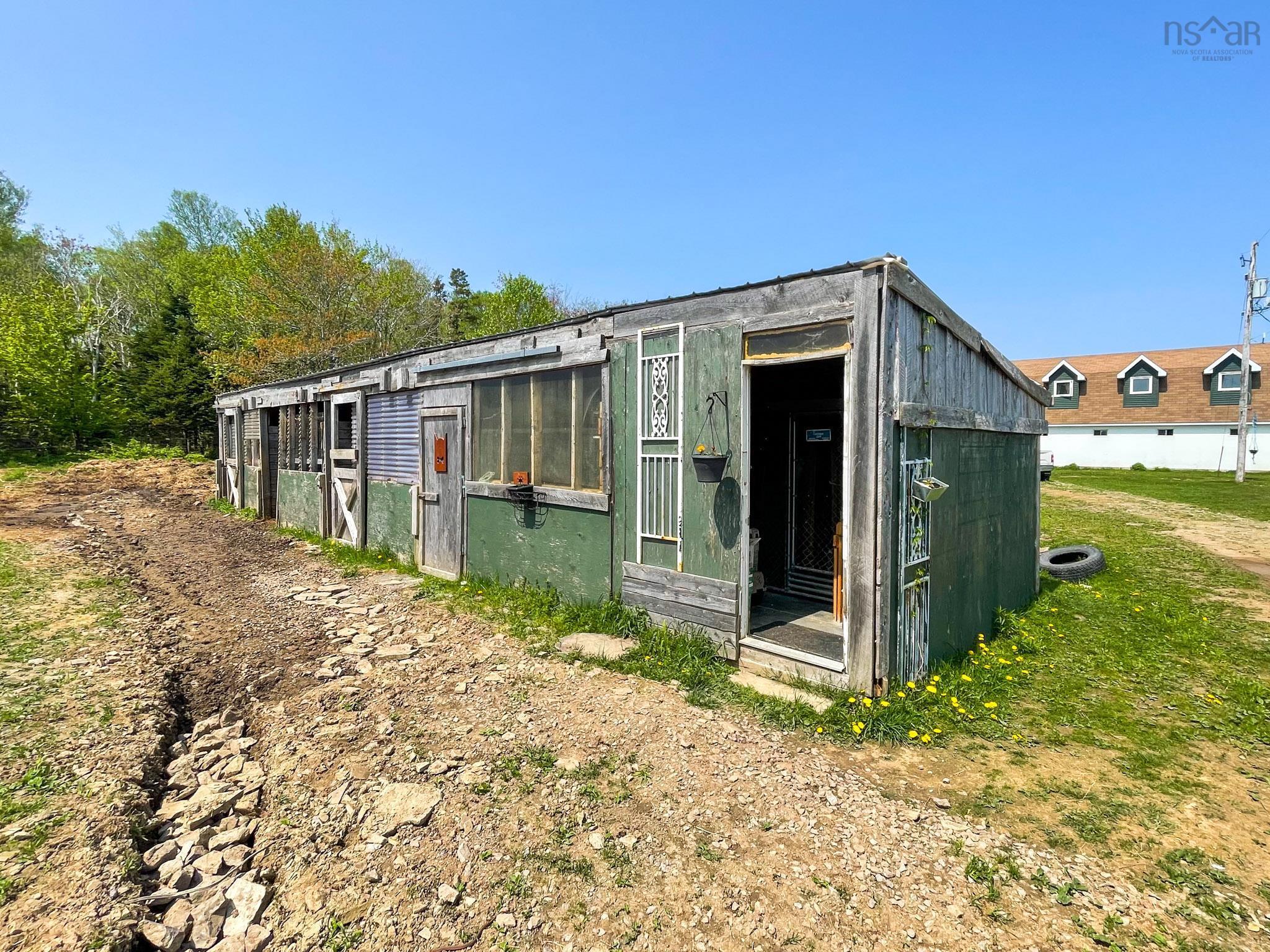 $699,000.00: 673 Black Rock Road, Black Rock