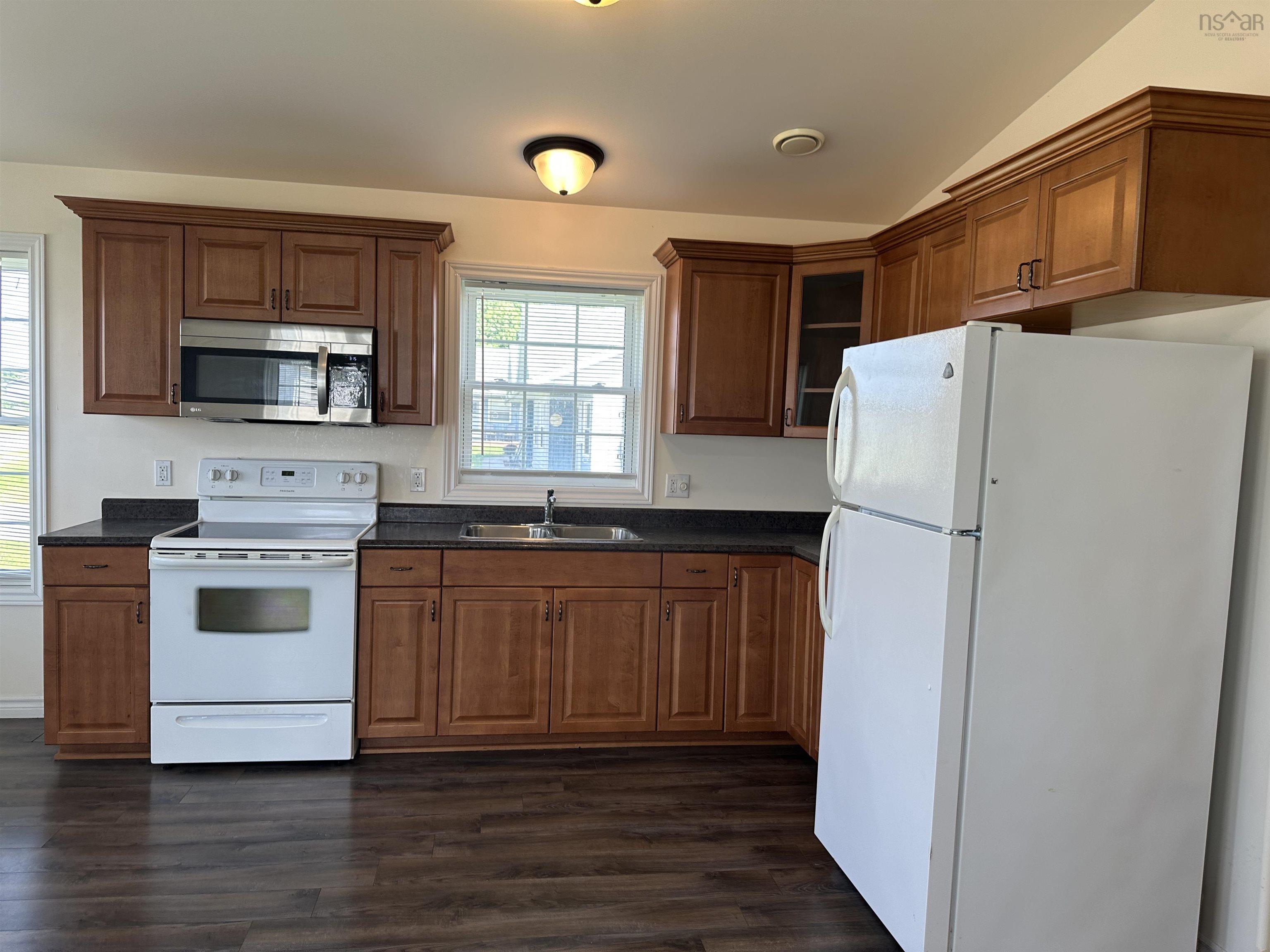$289,900.00: 101 Acadia Avenue, Stellarton