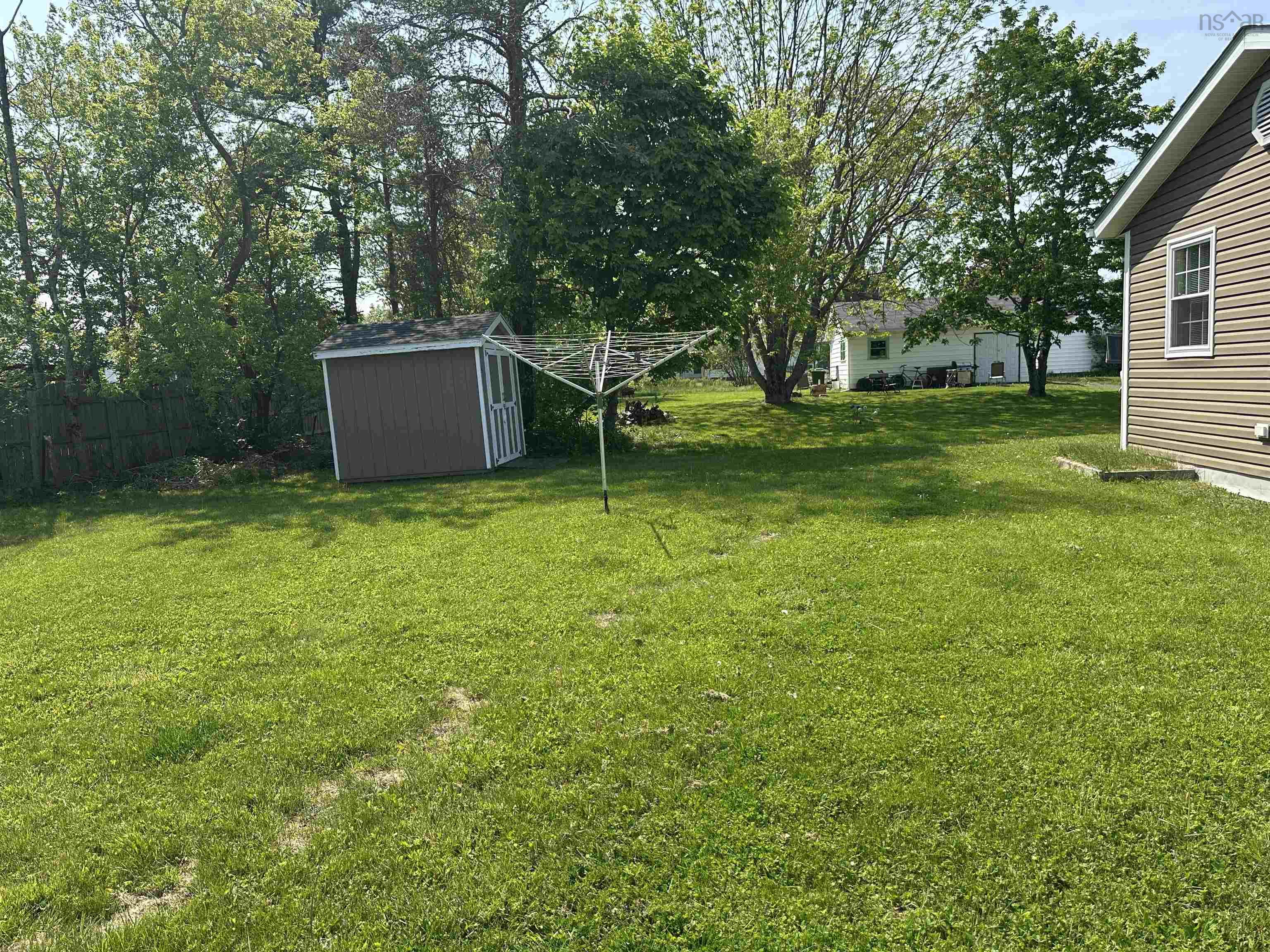 $289,900.00: 101 Acadia Avenue, Stellarton