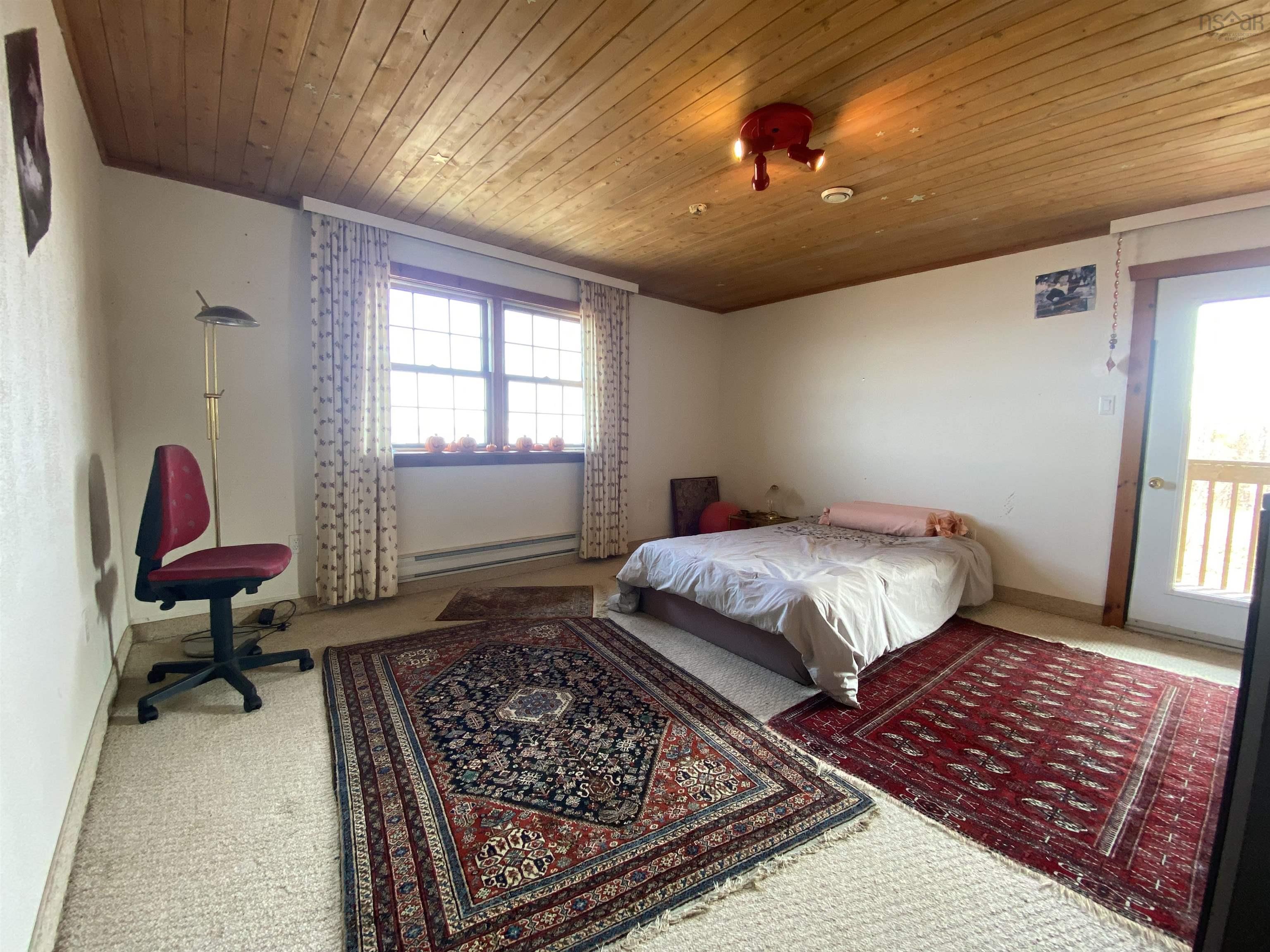$699,000.00: 165 Diana Mountain Road, The Points West Bay