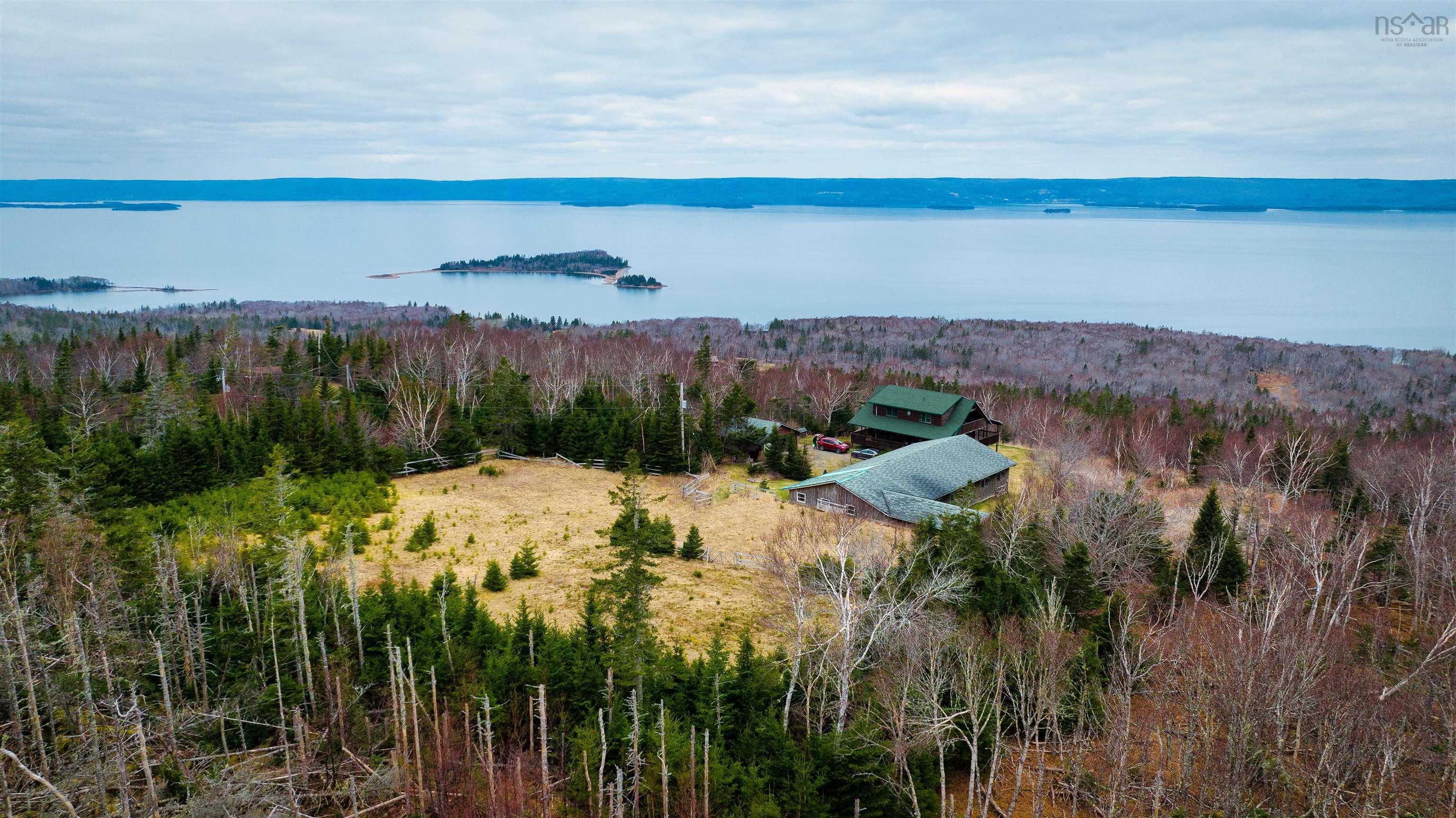 $699,000.00: 165 Diana Mountain Road, The Points West Bay