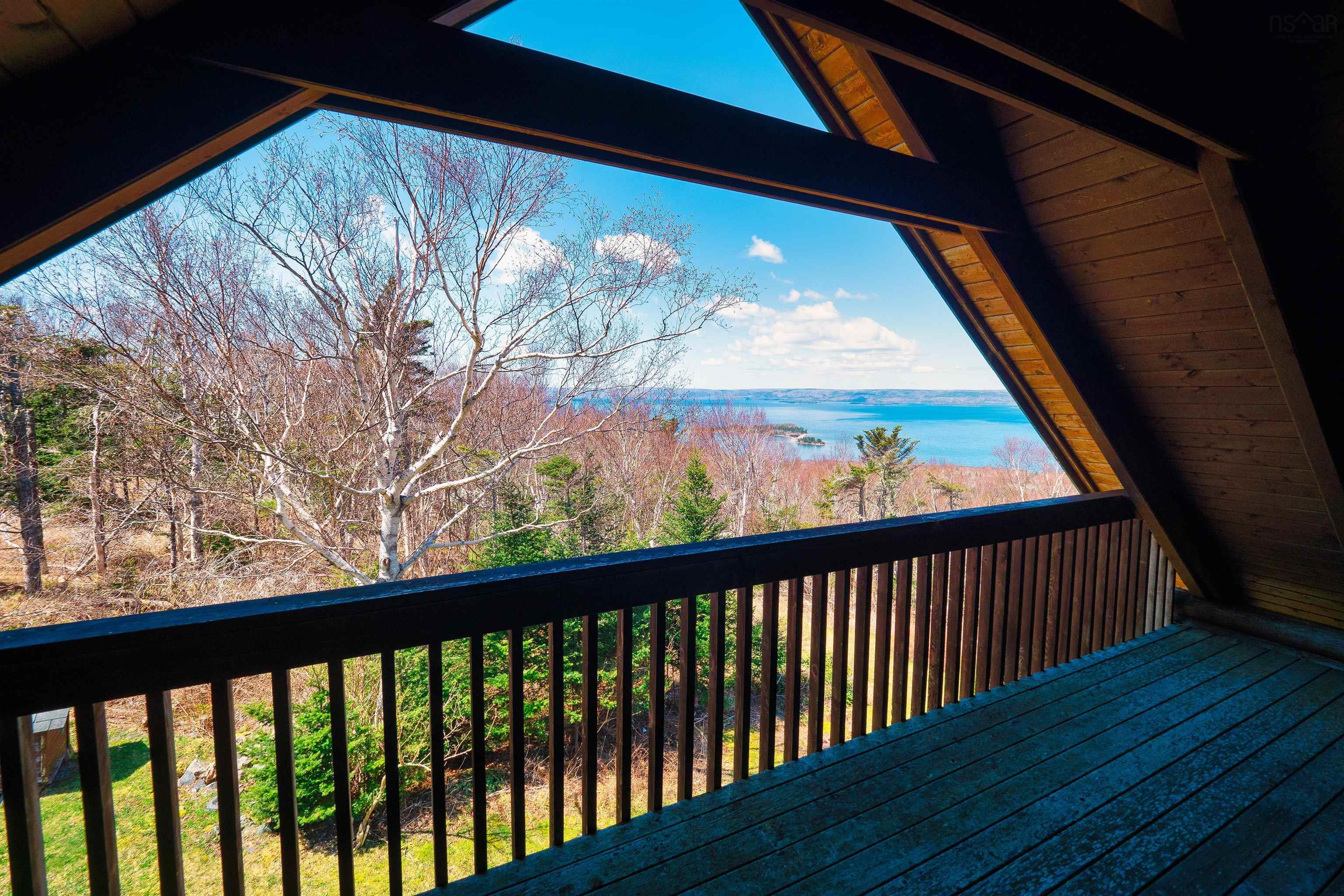 $699,000.00: 165 Diana Mountain Road, The Points West Bay