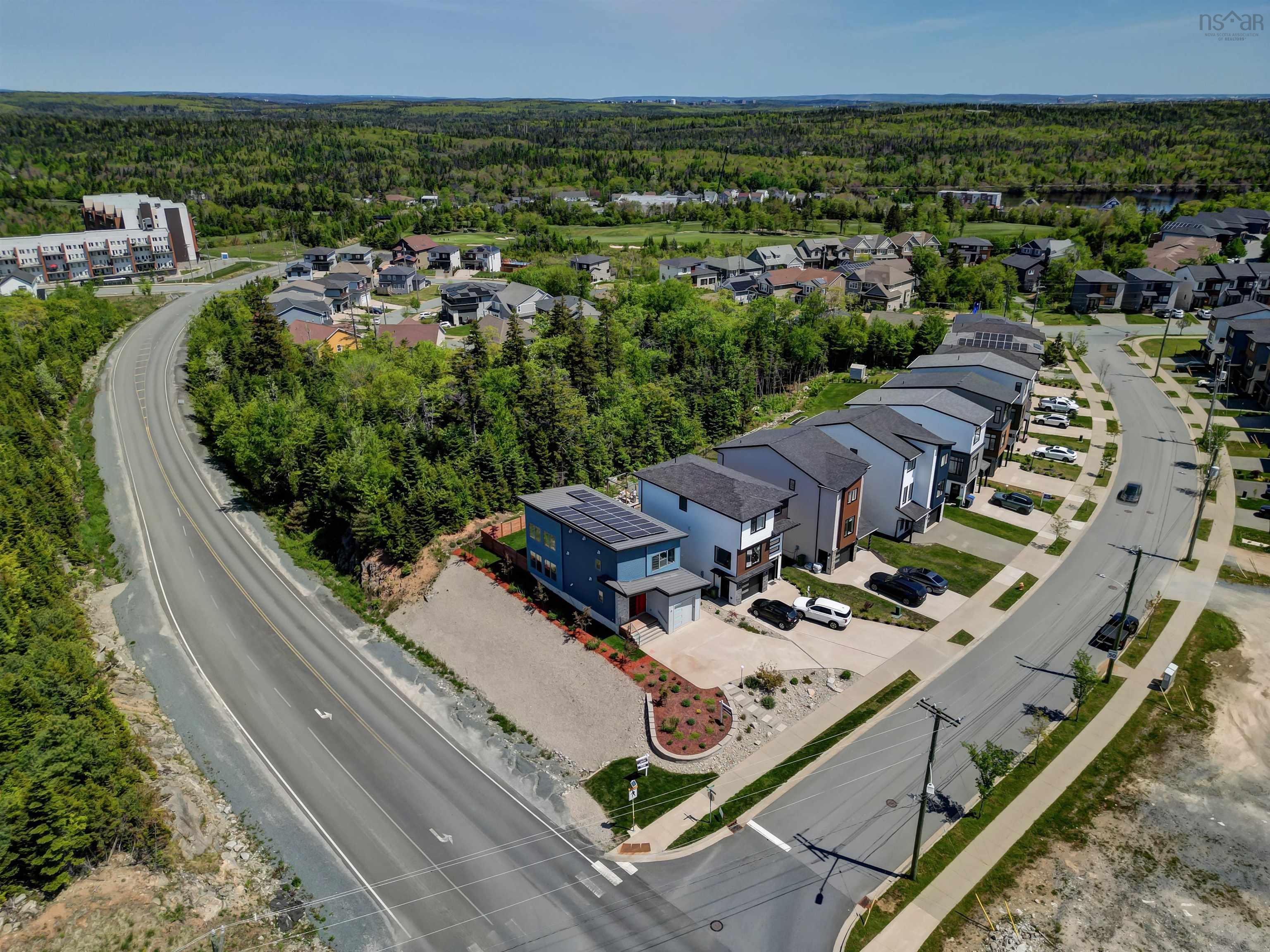 $649,900.00: 51 Amalfi Way, Timberlea