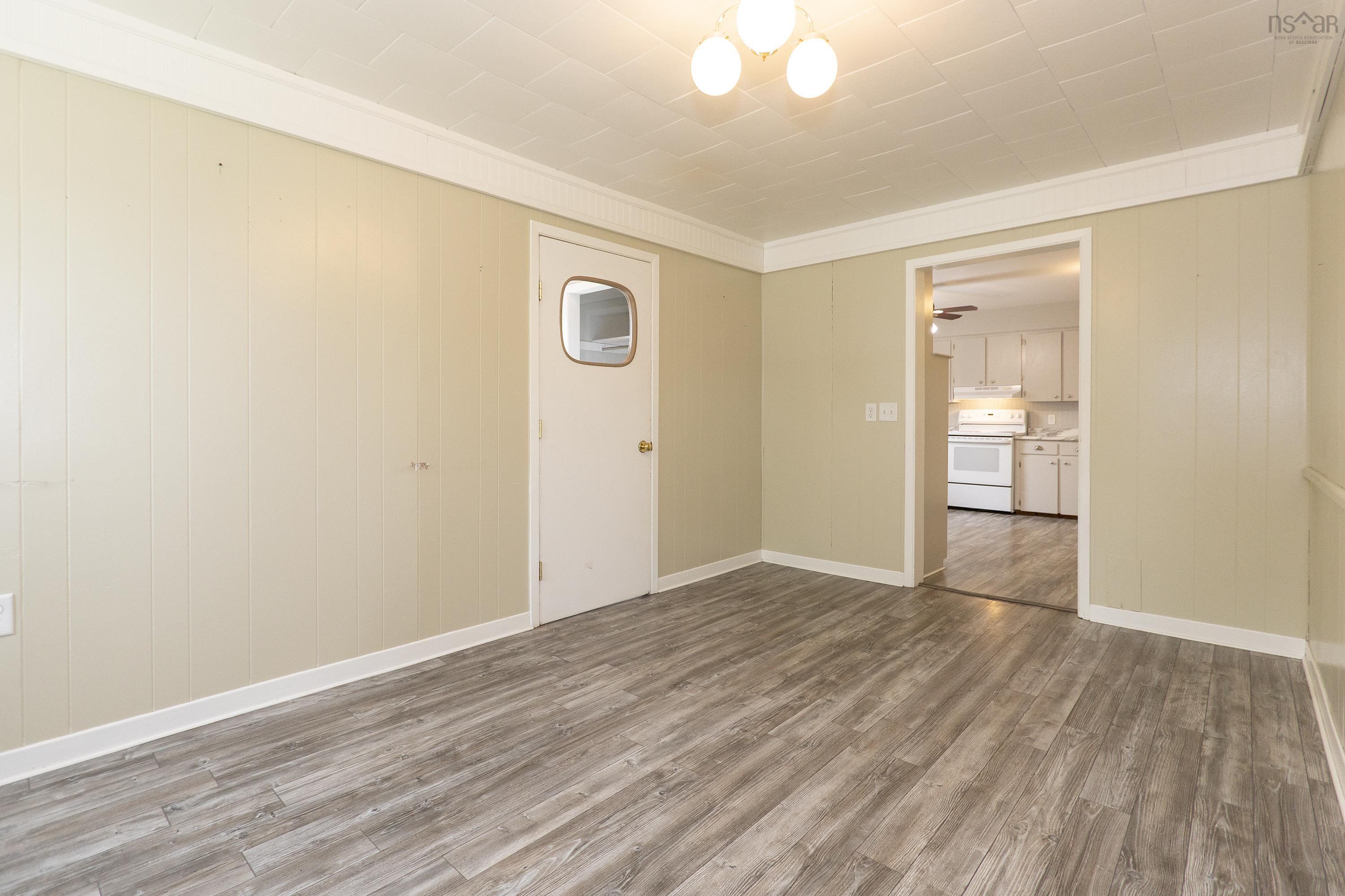 $199,900.00: 72 Lower LaPlanche Street, Amherst